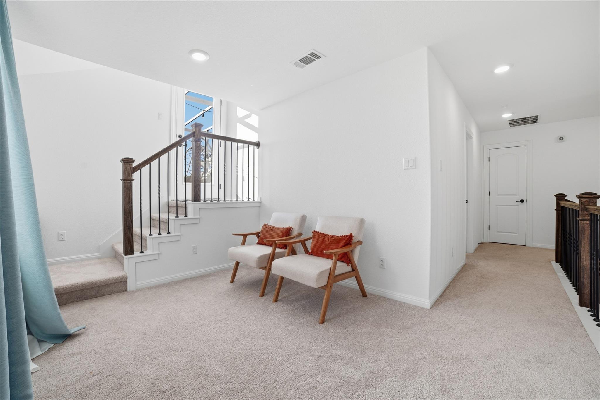 232 Turnbuckle BND, Leander