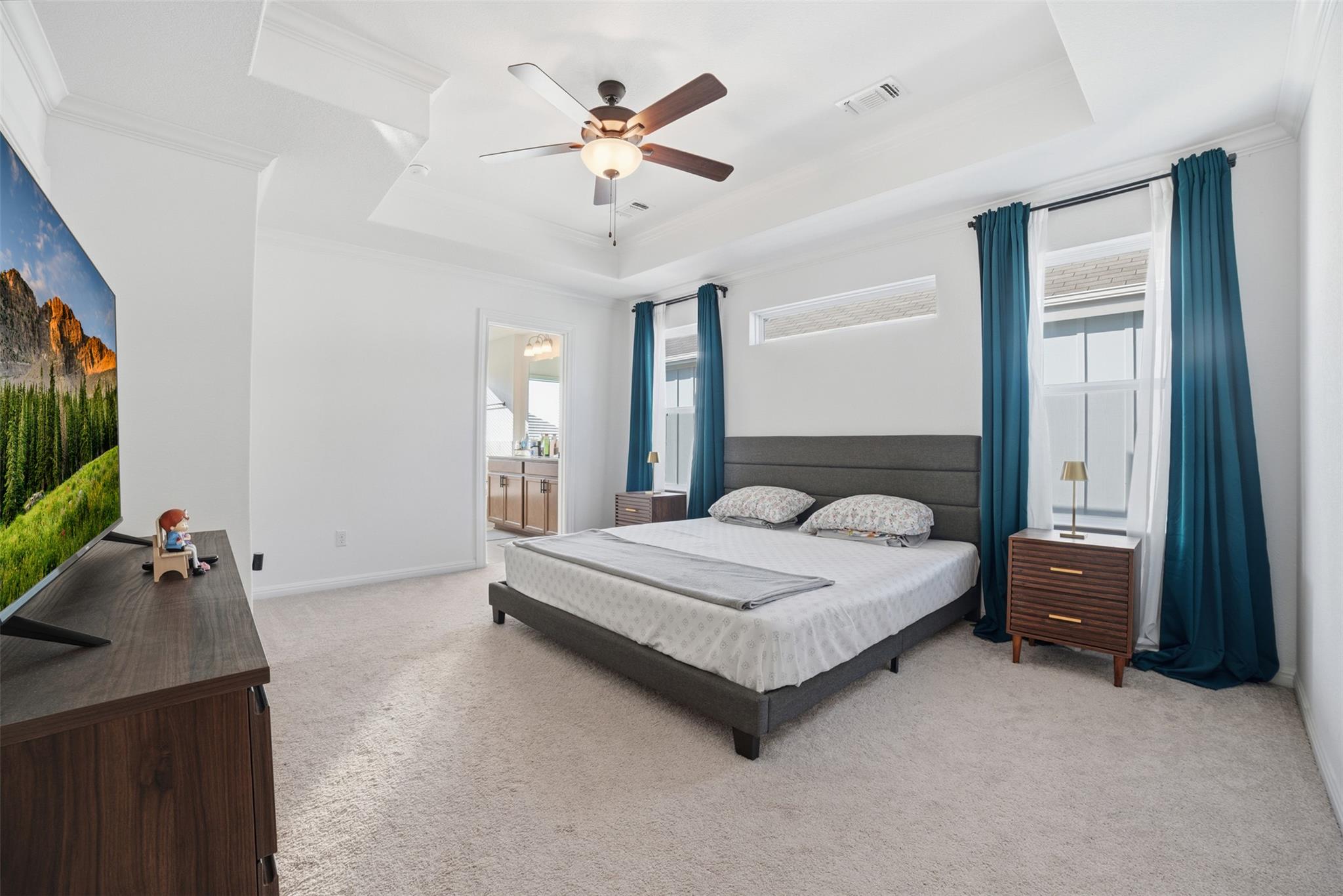 232 Turnbuckle BND, Leander