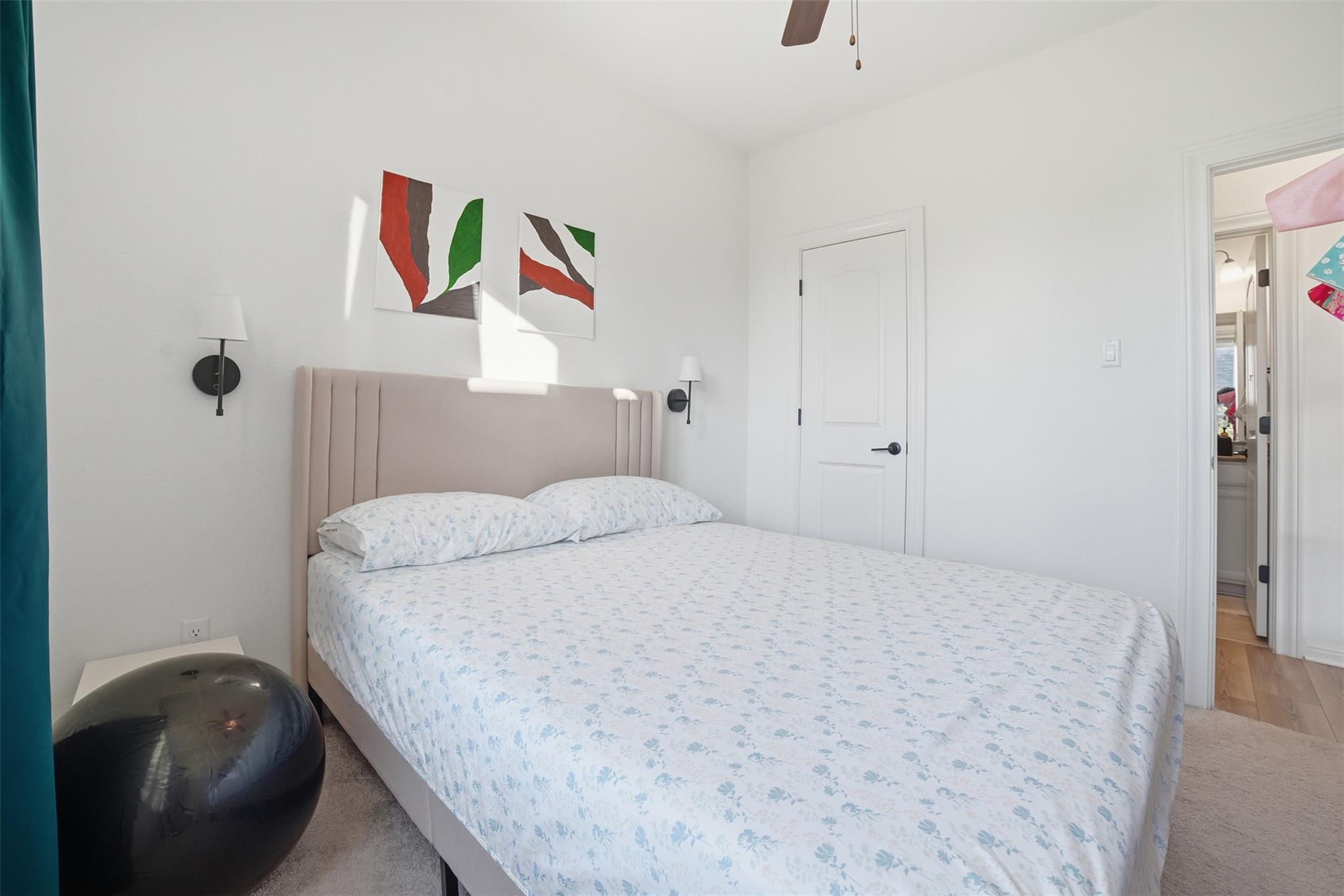 232 Turnbuckle BND, Leander