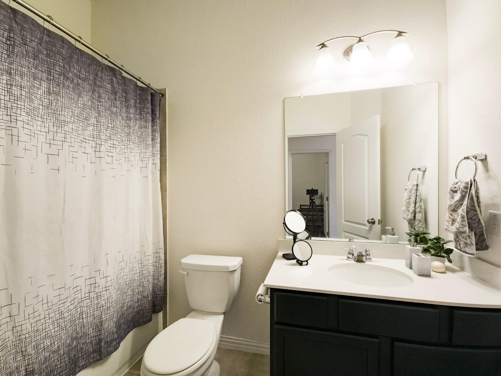 627 Pheasant Hill LN