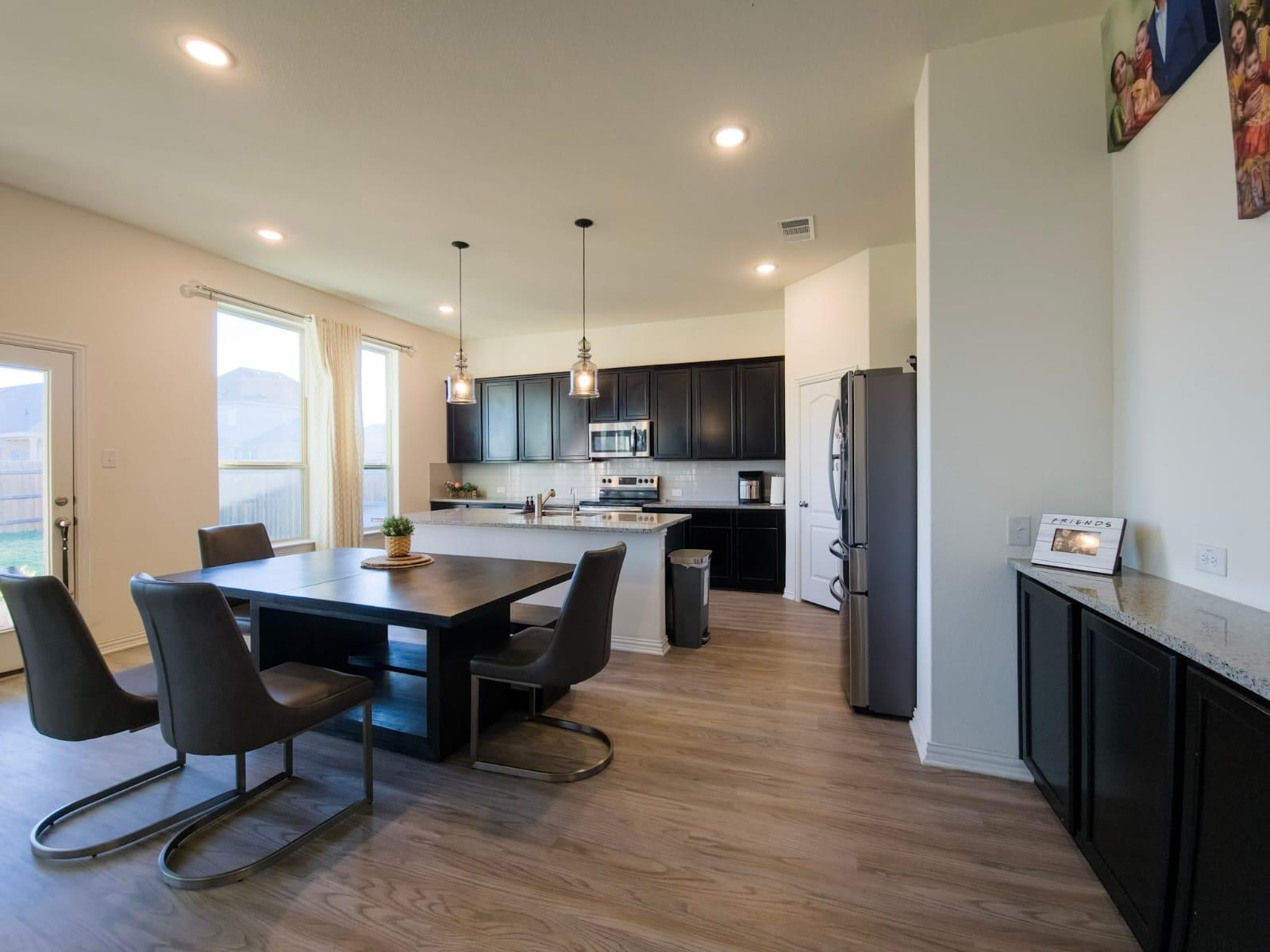 627 Pheasant Hill LN