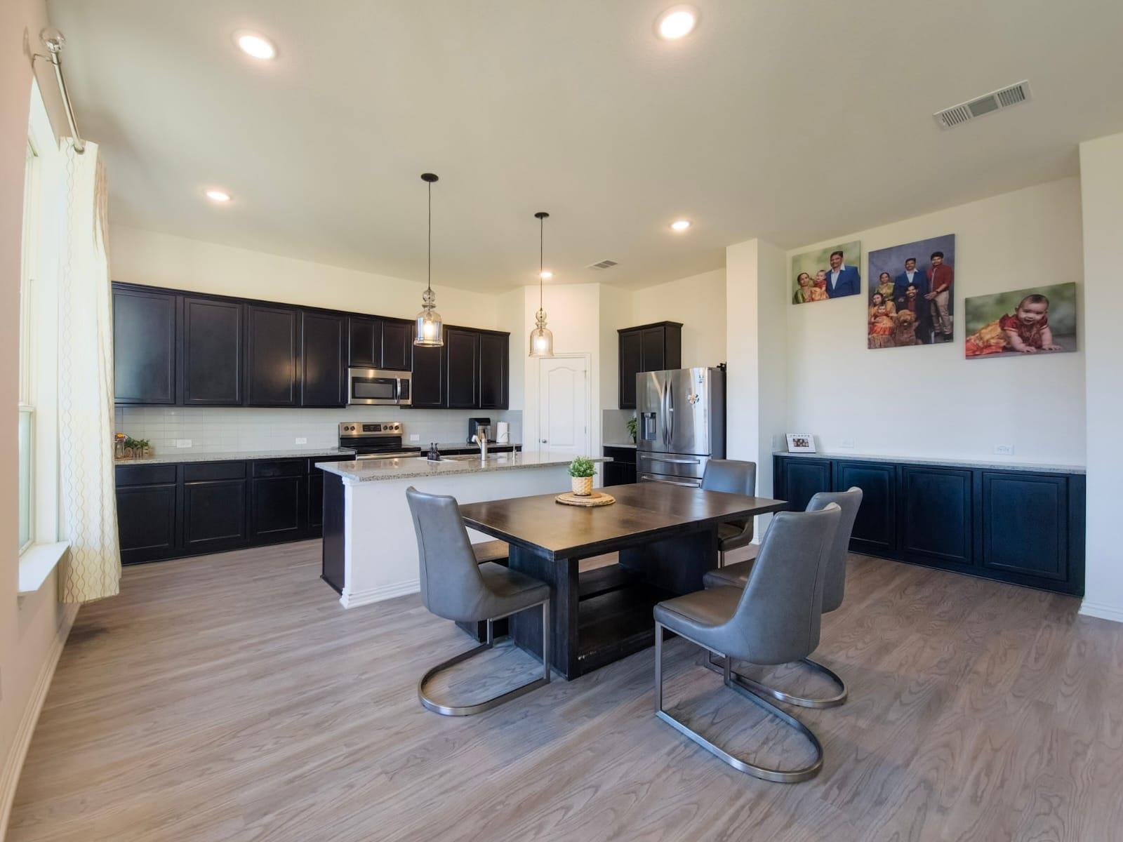 627 Pheasant Hill LN