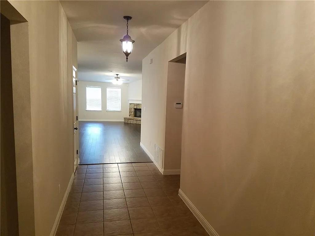 9417 Castle Pines DR
