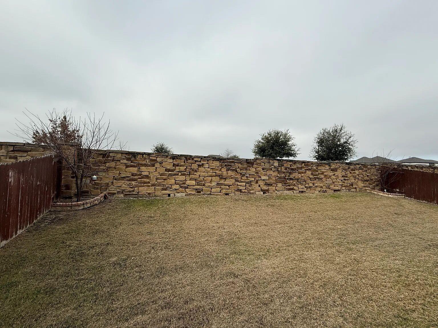 2637 Enza DR