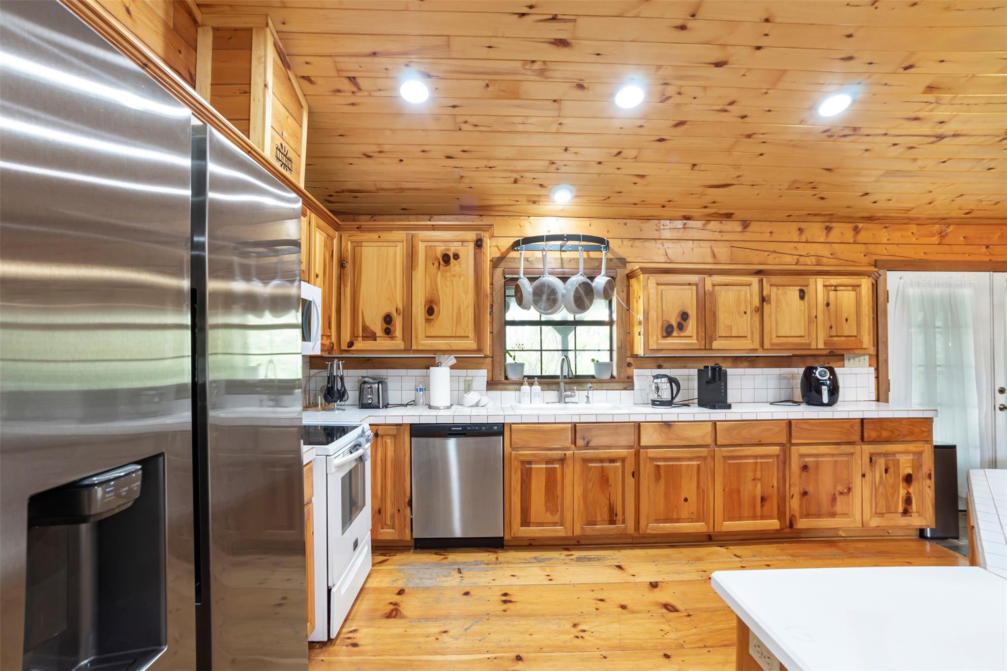 1700 County Road 270