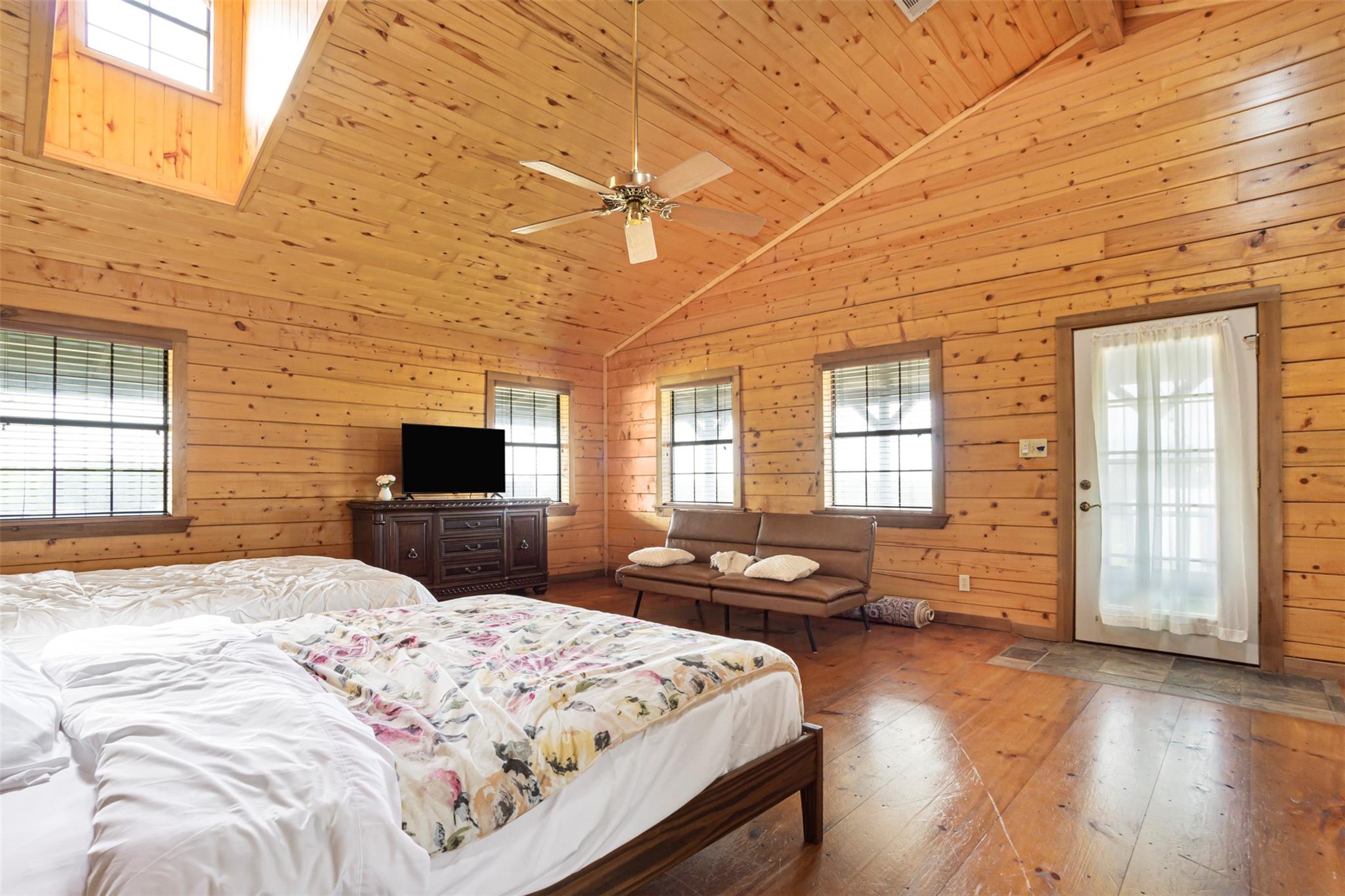 1700 County Road 270