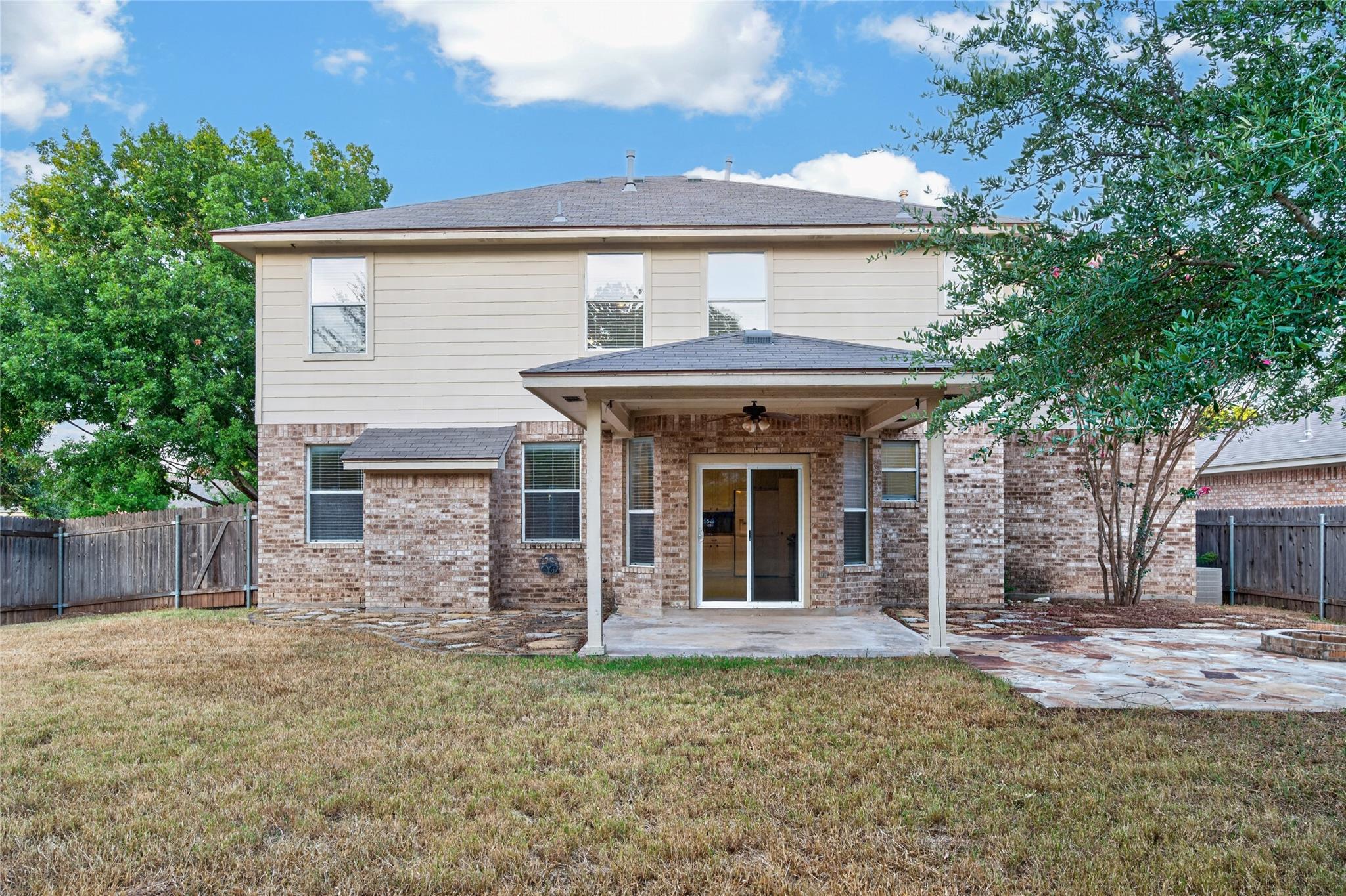 2207 Brittway LN