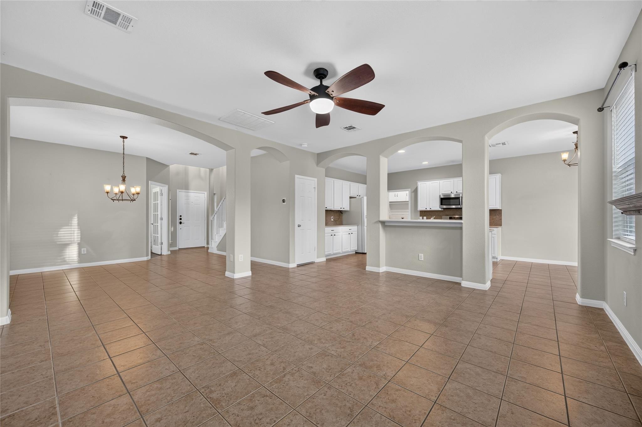 2207 Brittway LN
