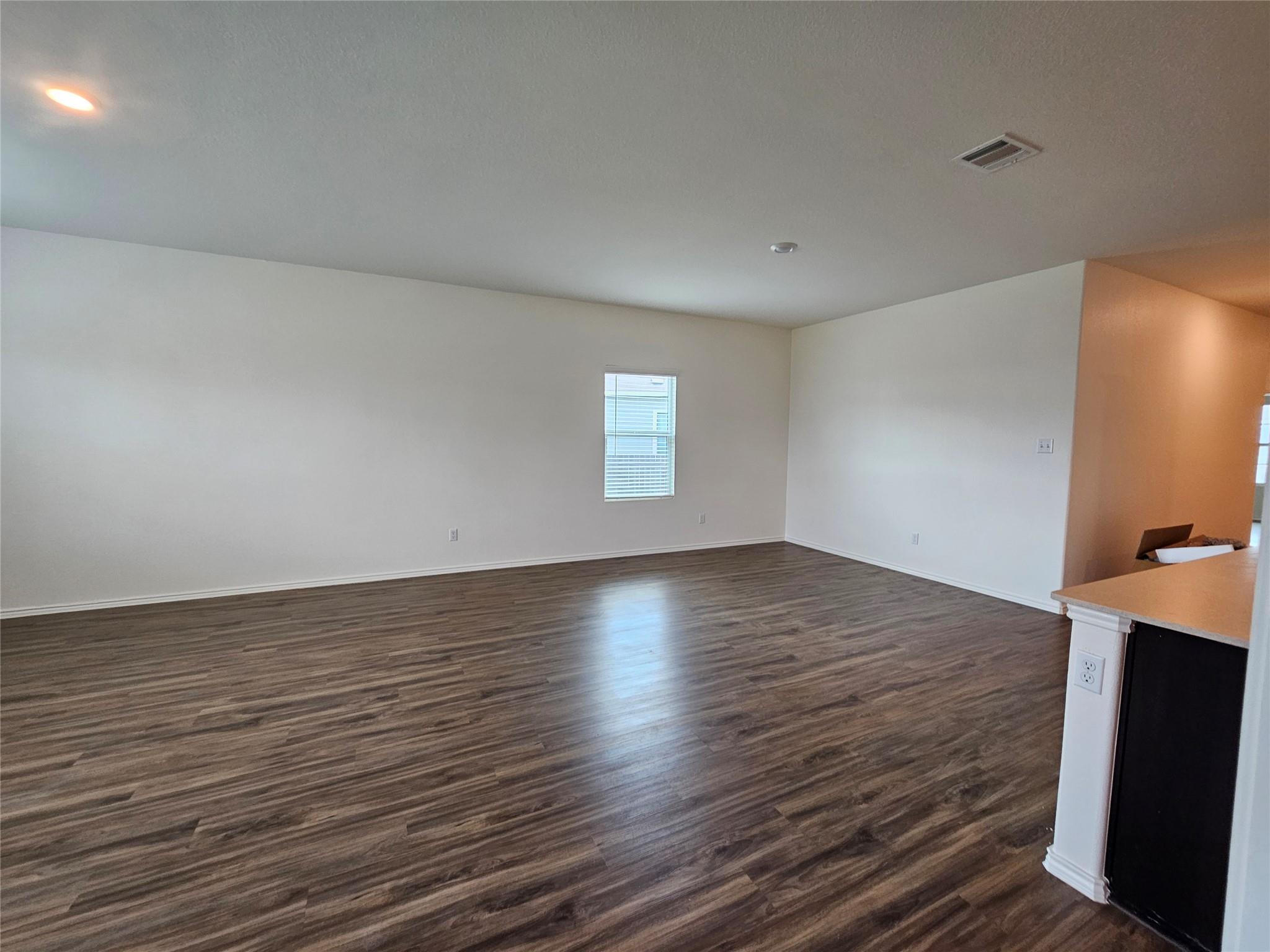 228 Gabriels Bluff DR