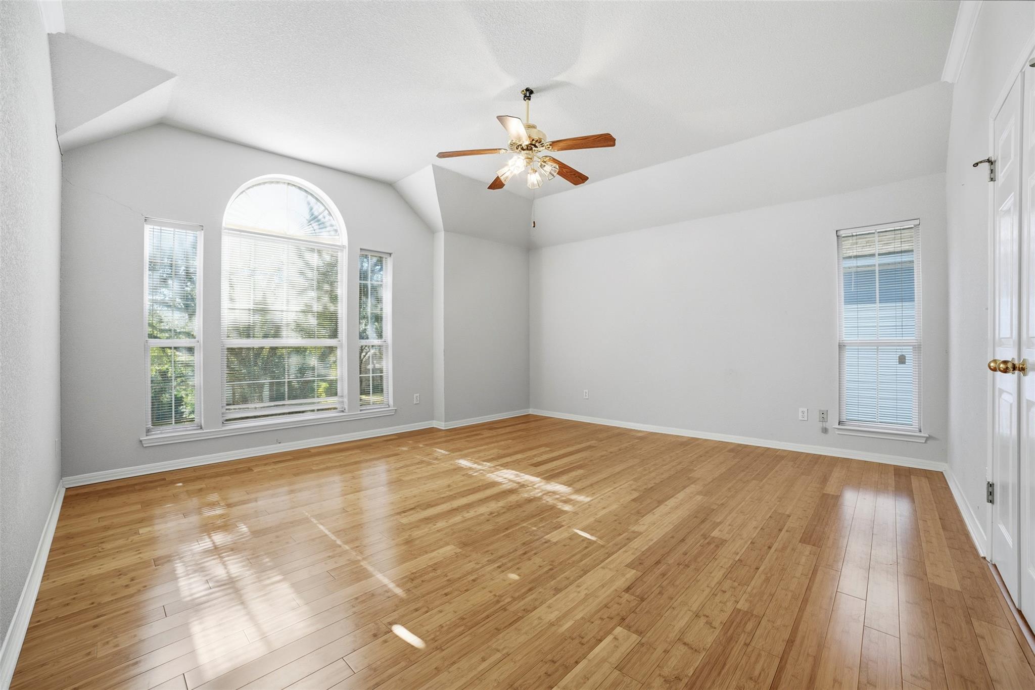 12700 Picket Rope LN