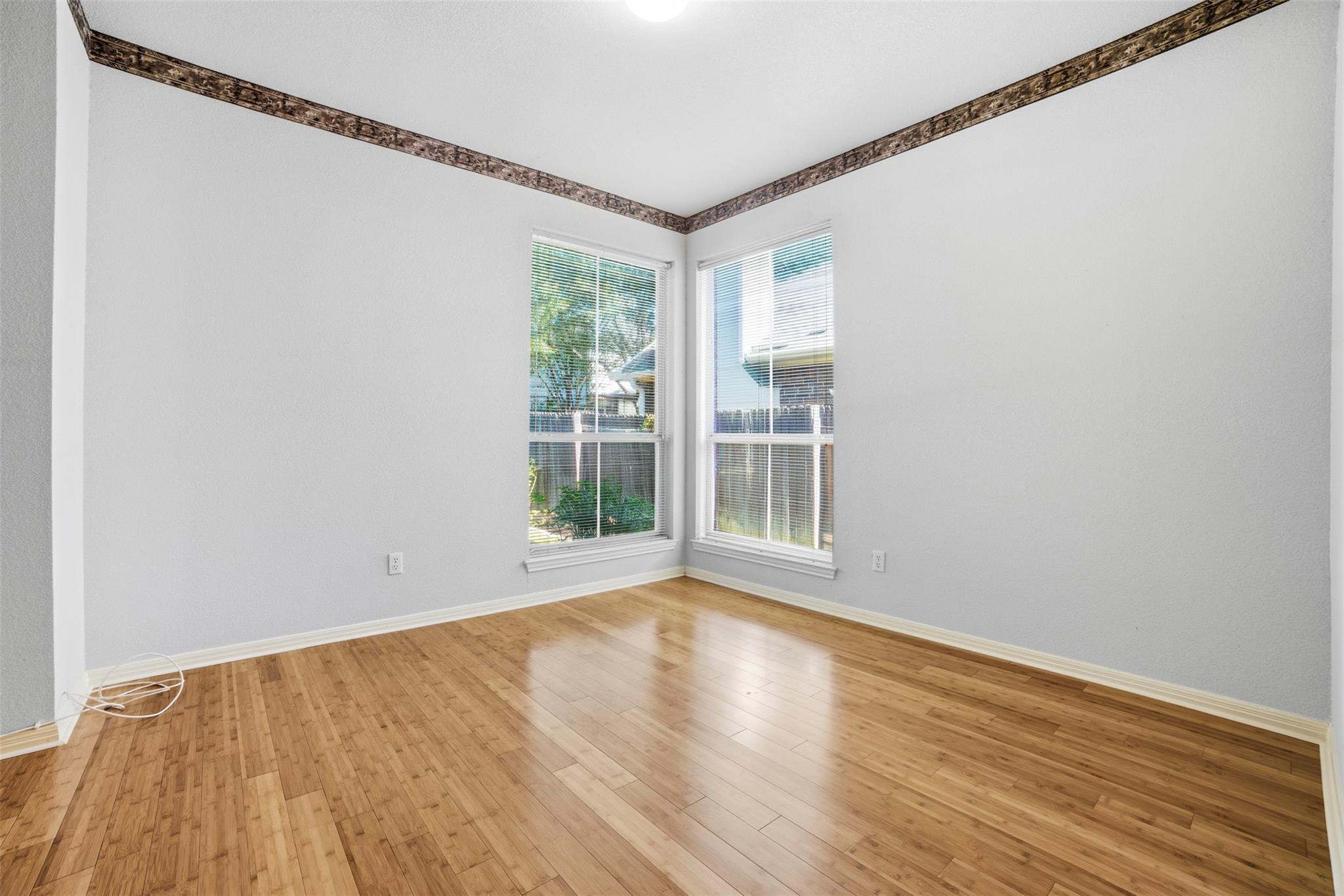 12700 Picket Rope LN