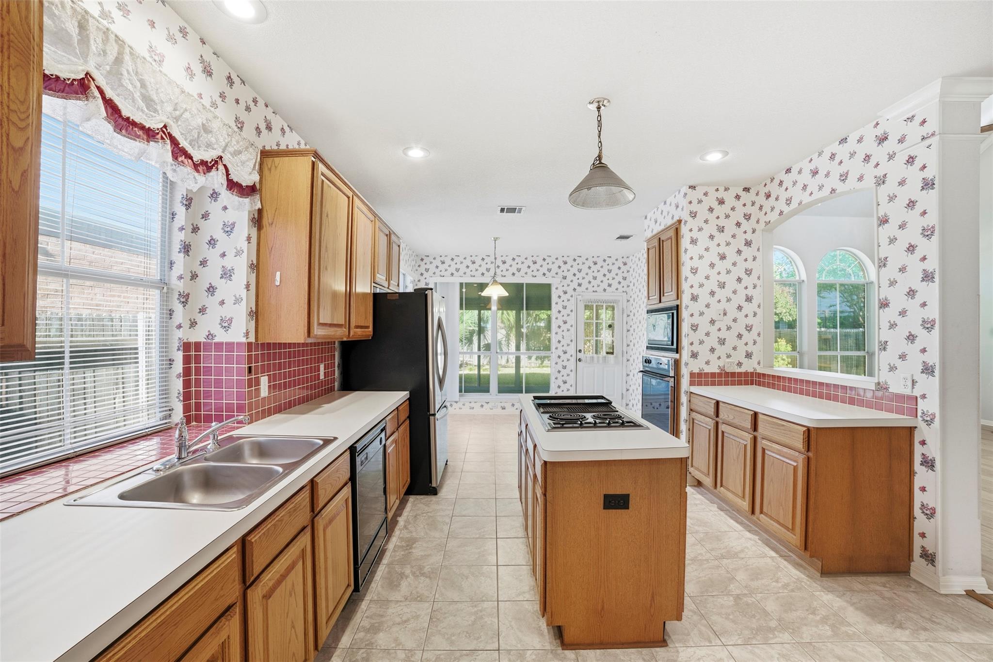 12700 Picket Rope LN