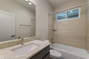 1328 Westborough LN