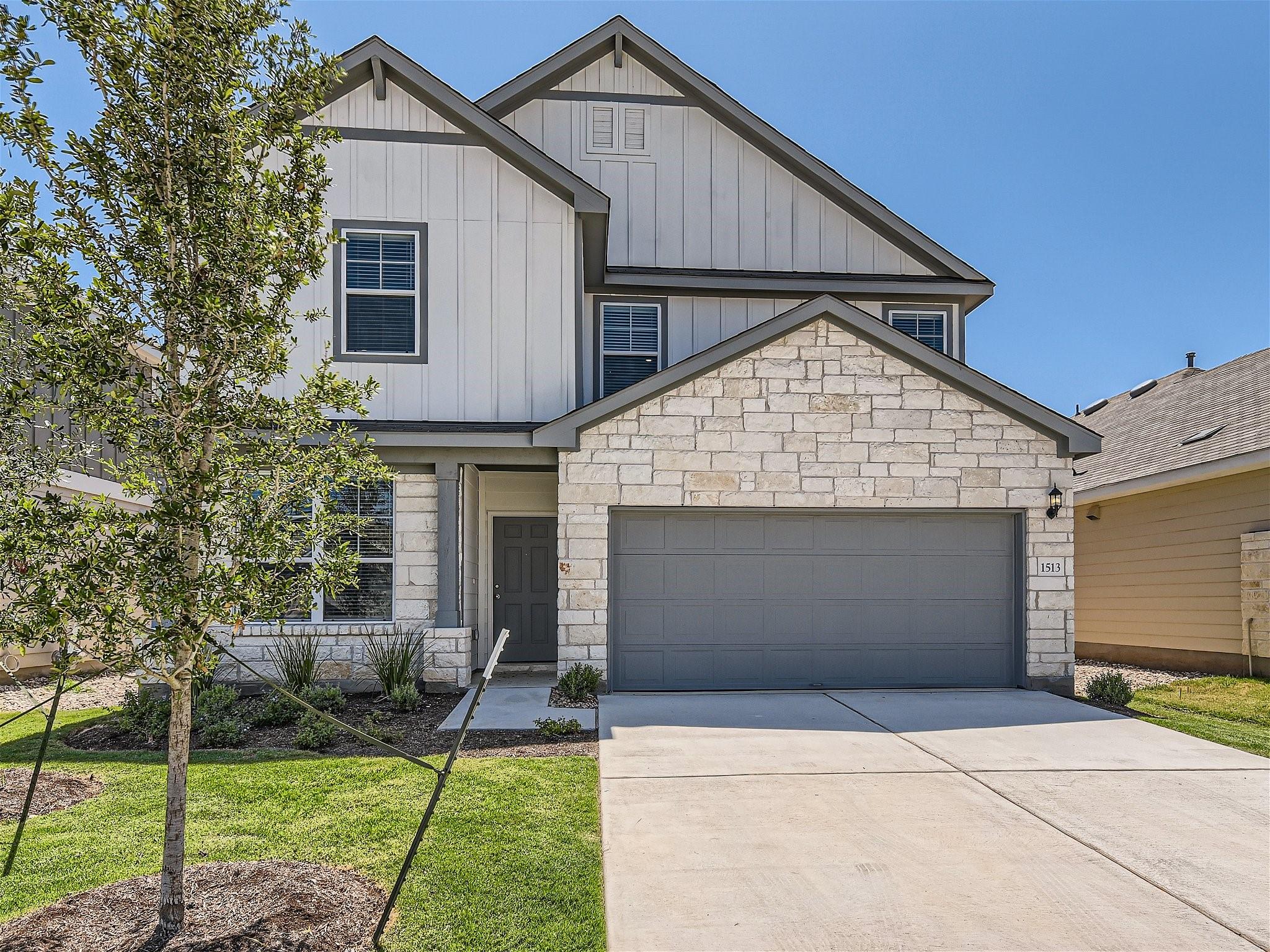 1513 Hope Ranch RD