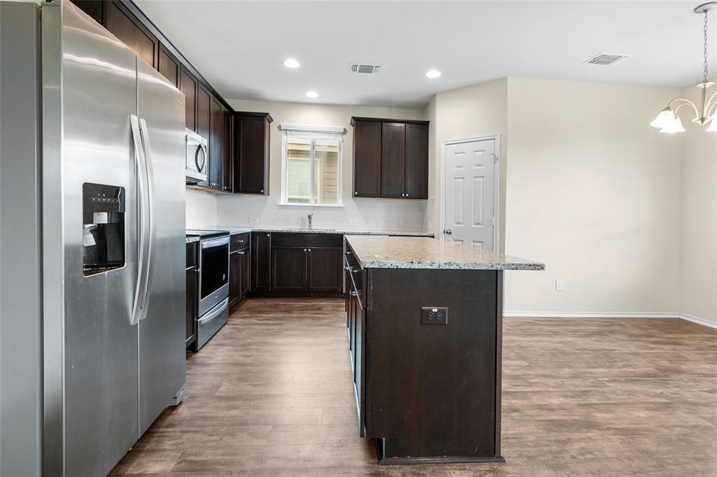 457 Bedford Falls LN, Jarrell