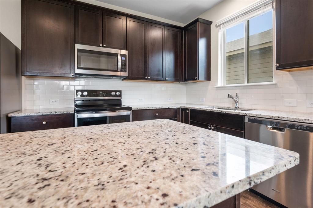 457 Bedford Falls LN, Jarrell