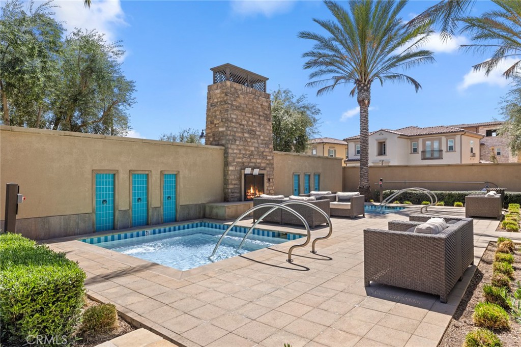 8 Pinnacle Drive