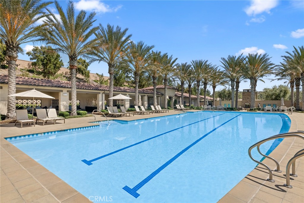 8 Pinnacle Drive