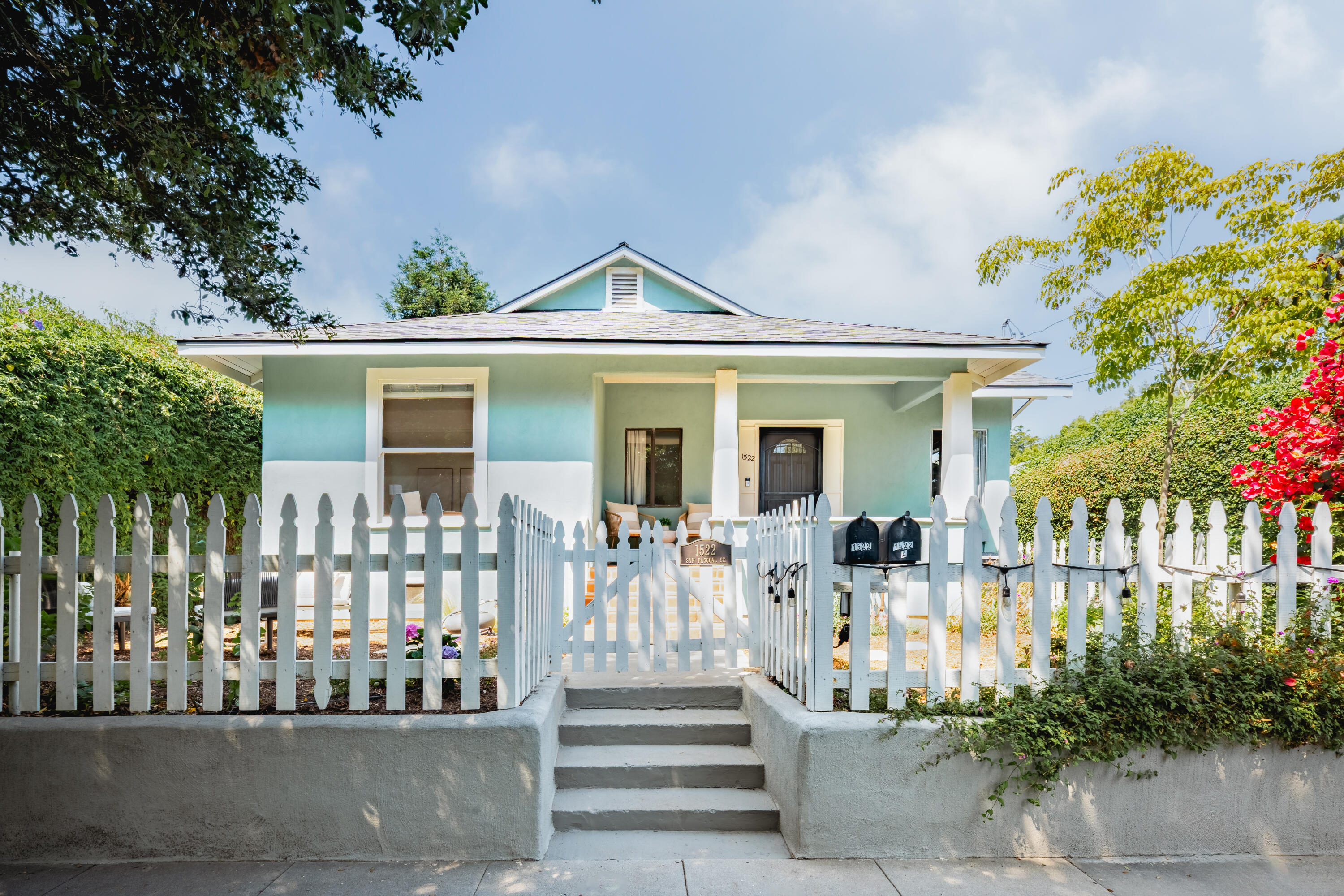 SANTA BARBARA