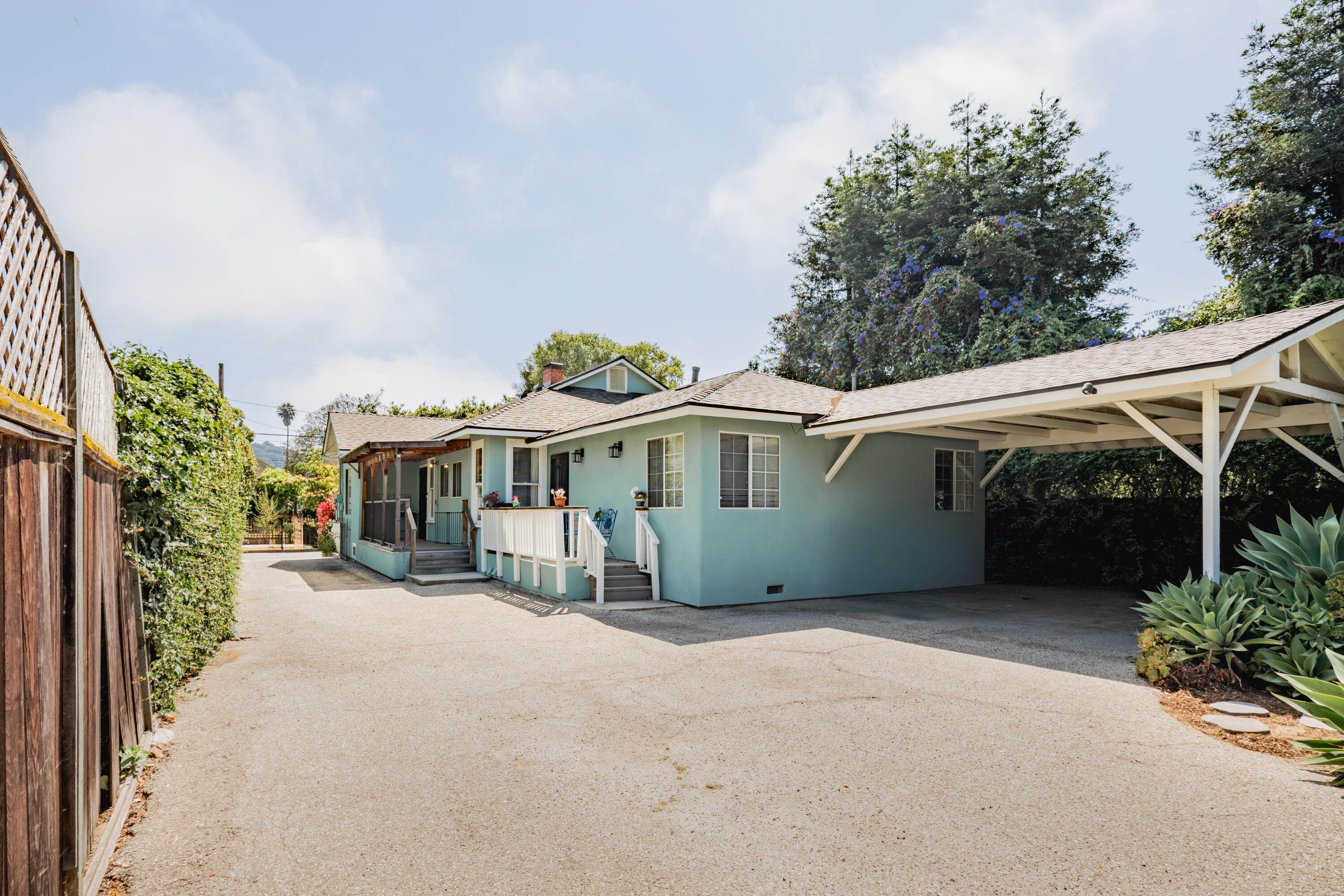 SANTA BARBARA