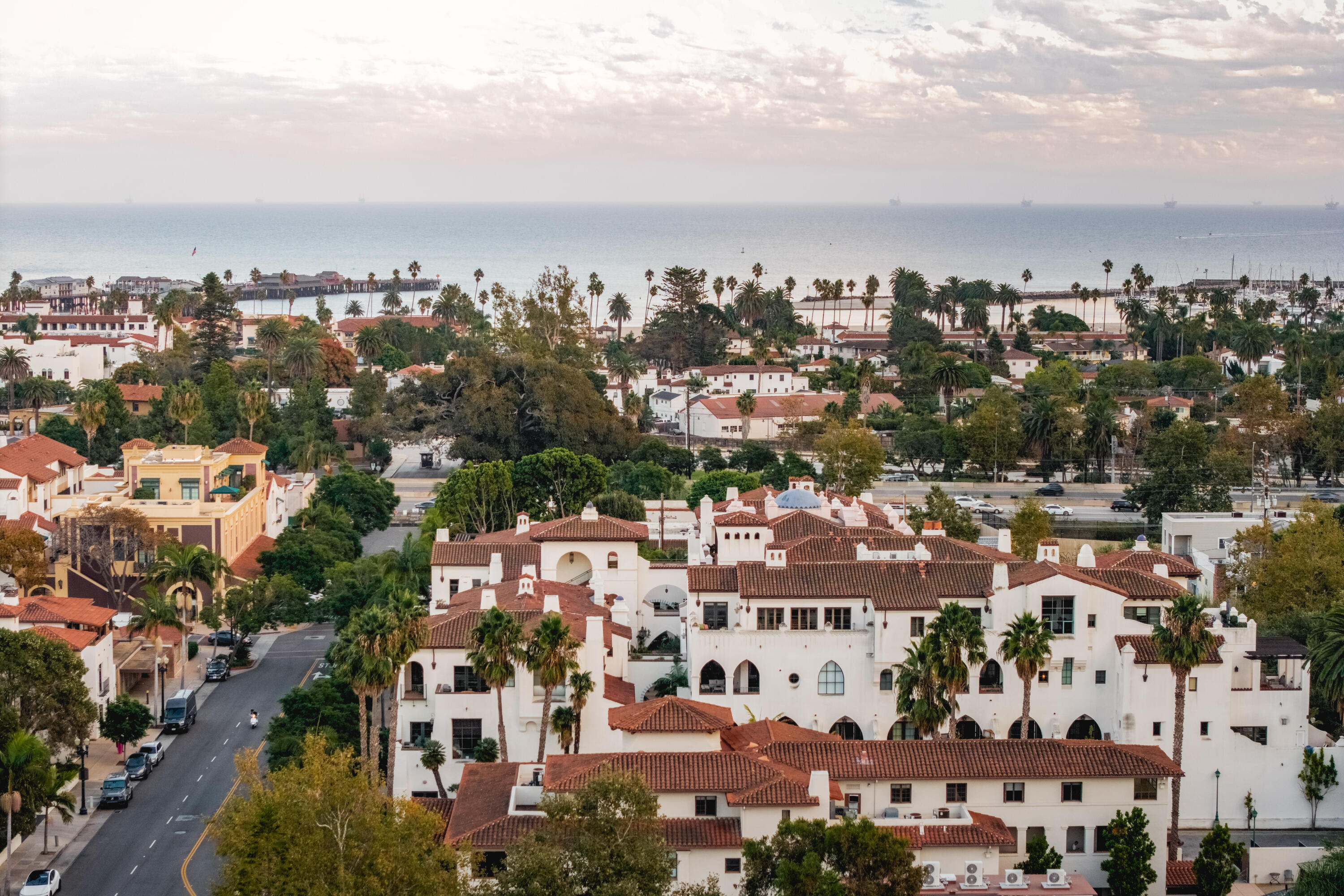 401 Chapala Street, 111, SANTA BARBARA Unit: 111