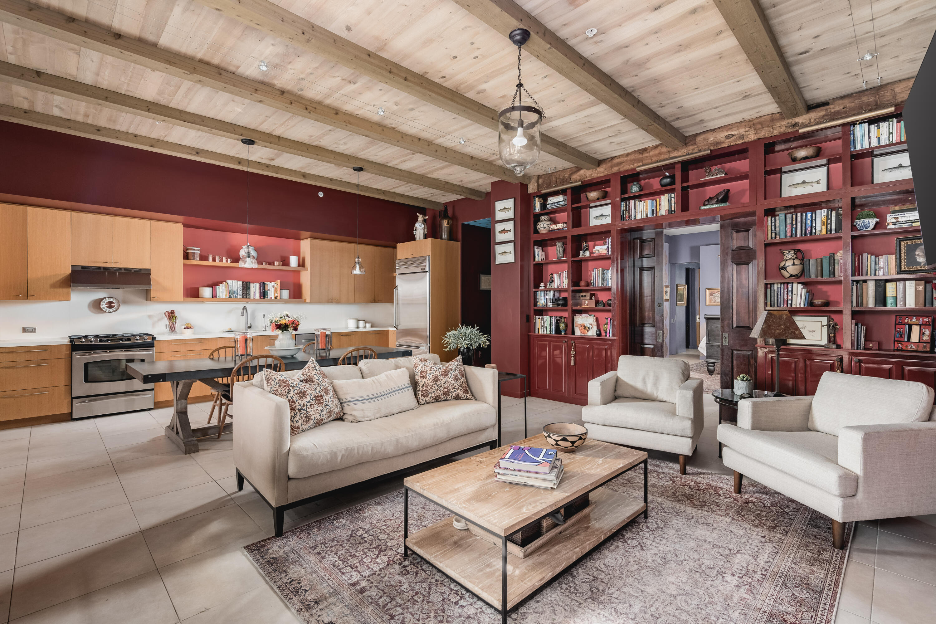 401 Chapala Street, 111, SANTA BARBARA Unit: 111