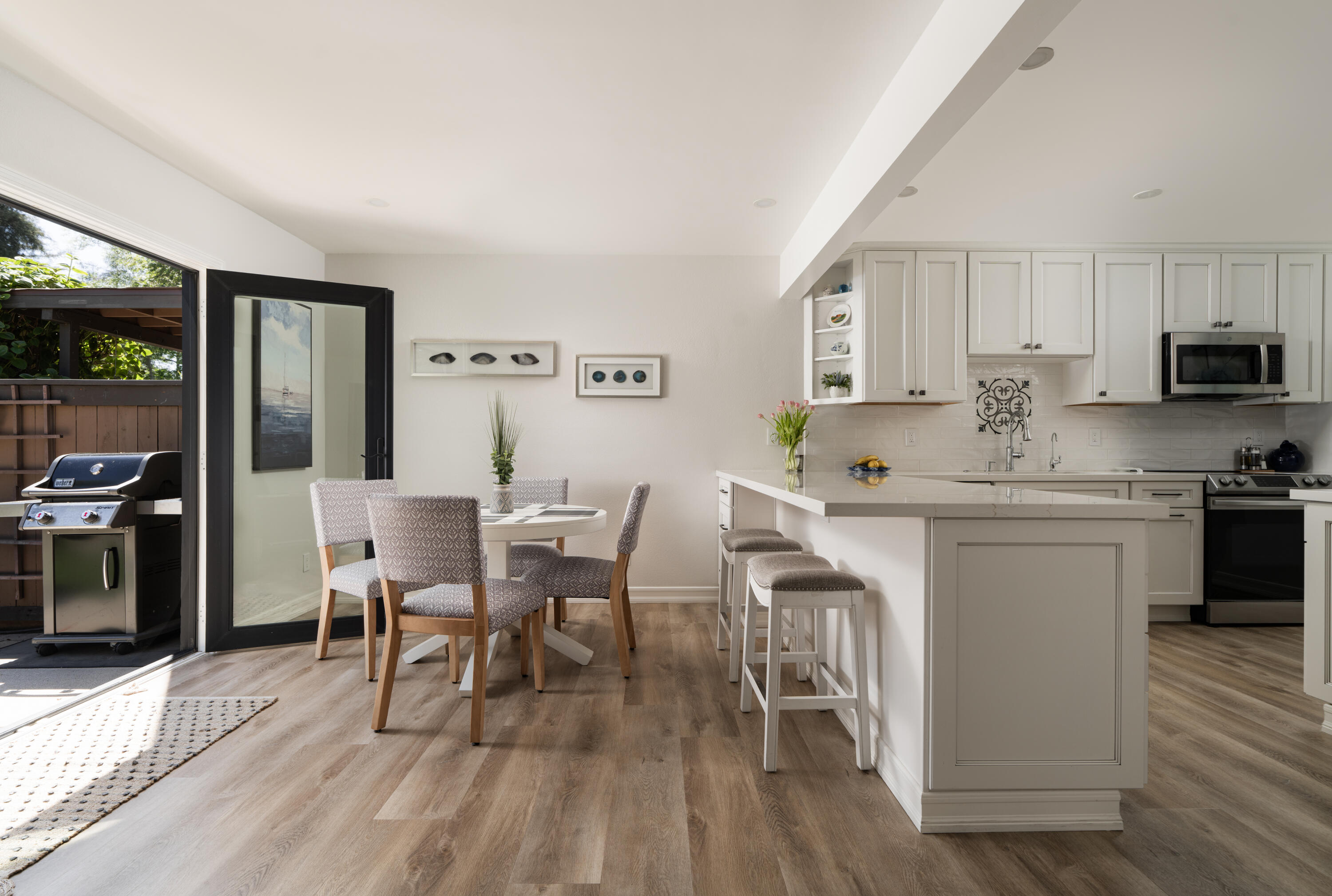 621 Las Perlas Drive