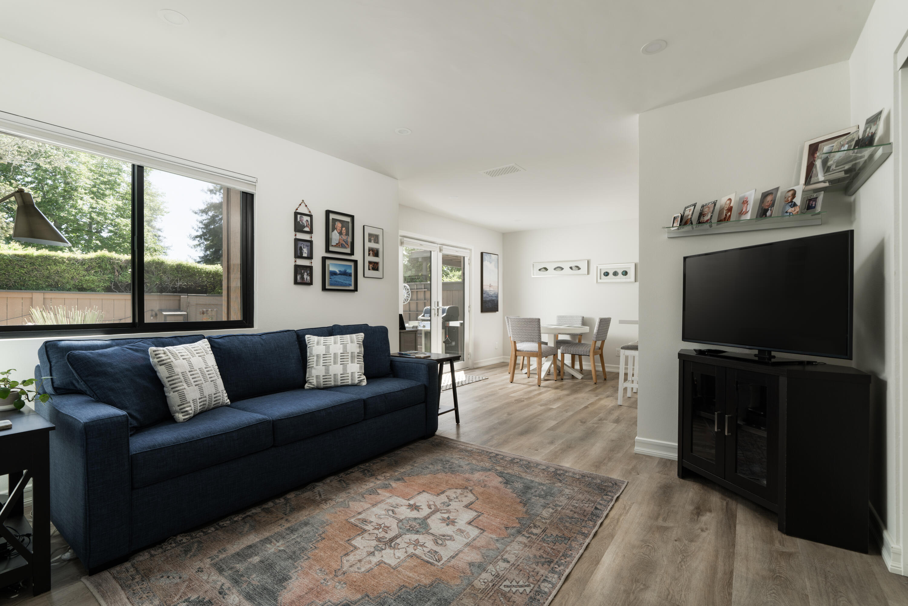 621 Las Perlas Drive