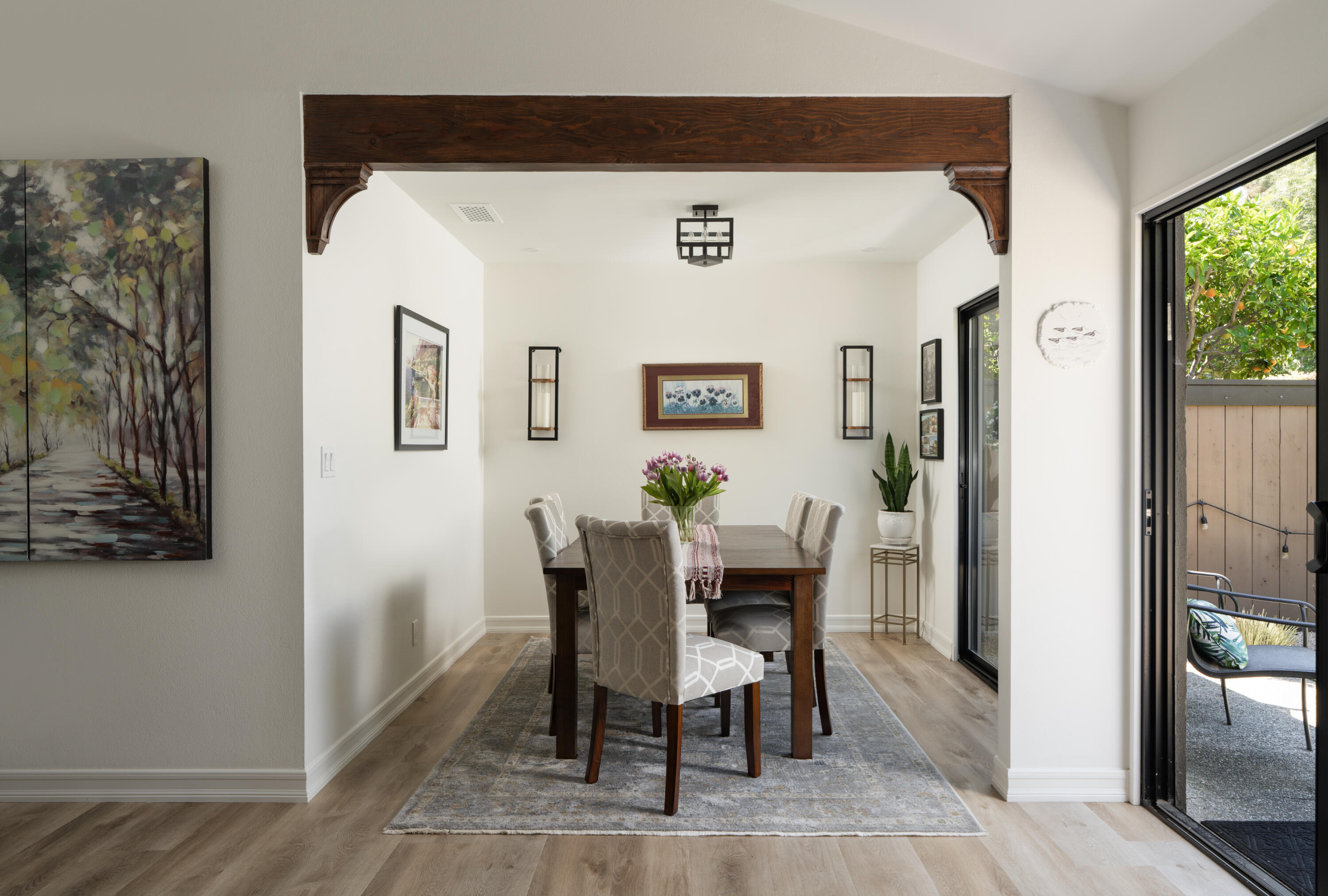 621 Las Perlas Drive