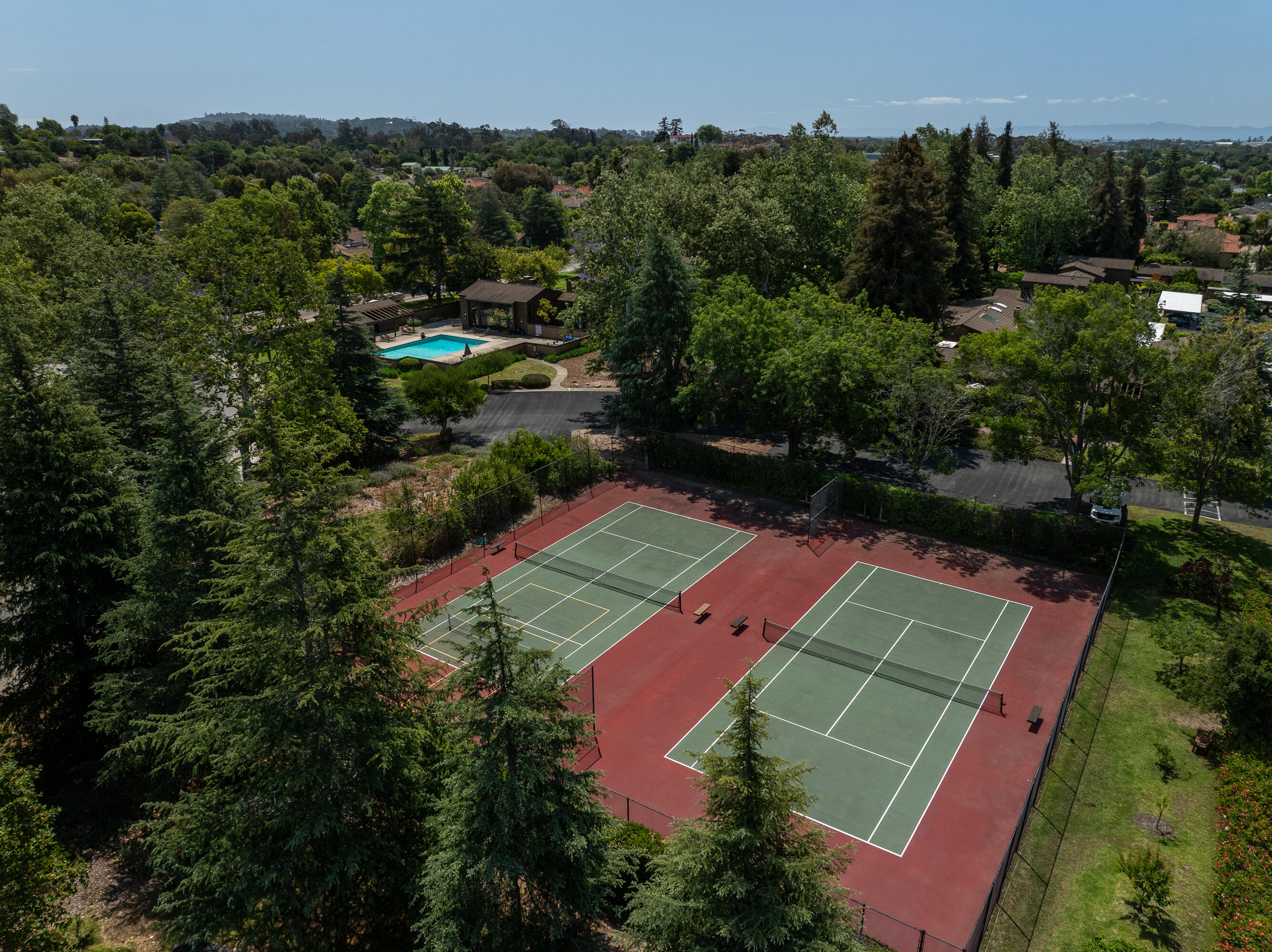 621 Las Perlas Drive