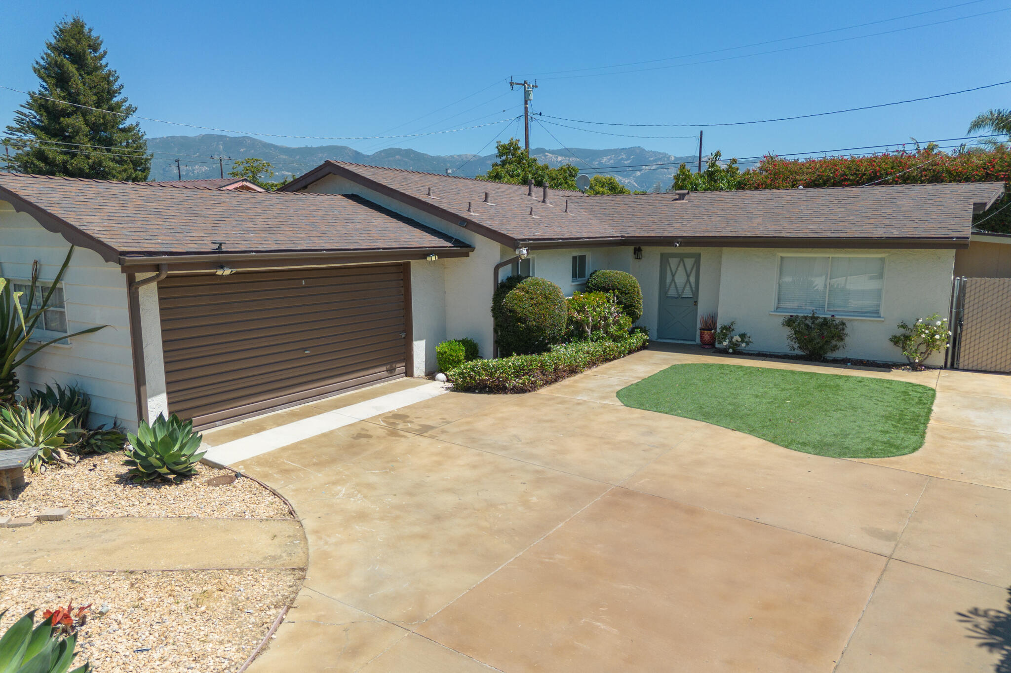 676 San Ramon Drive