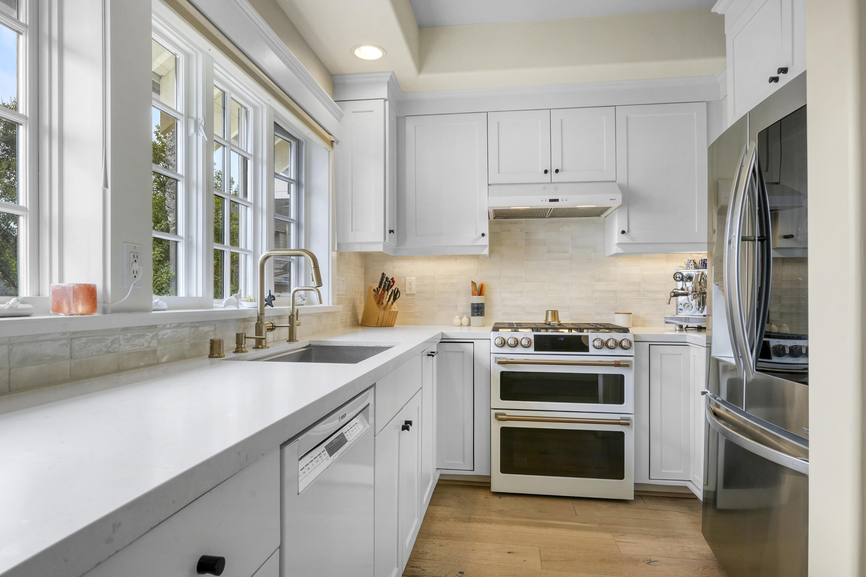 1426 Laguna Street C