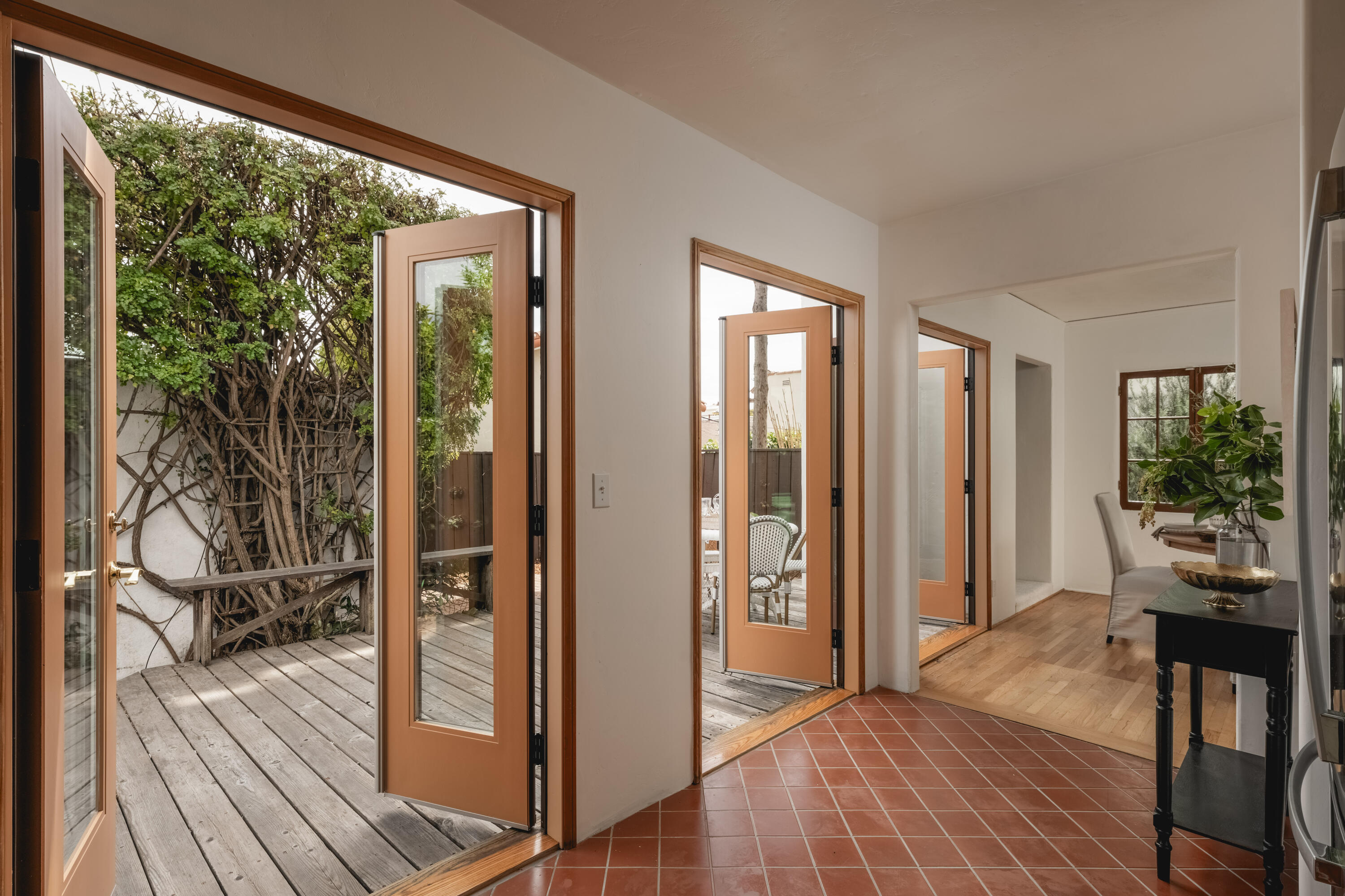 115 W Junipero Street