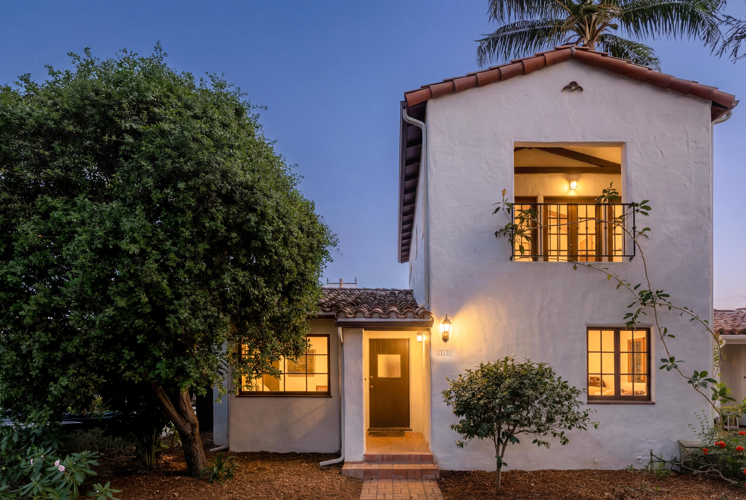 115 W Junipero Street