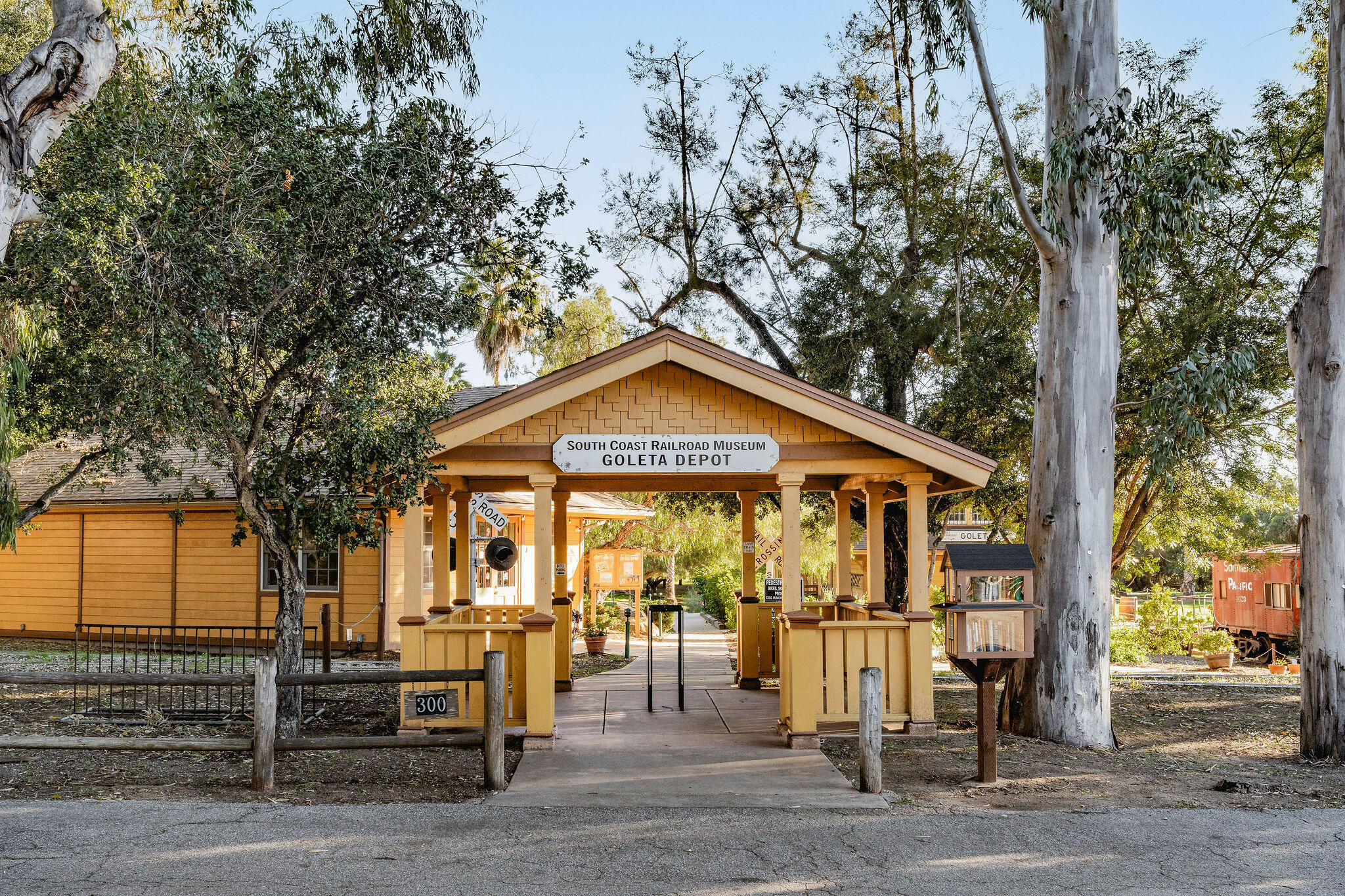 6269 Shamrock Avenue