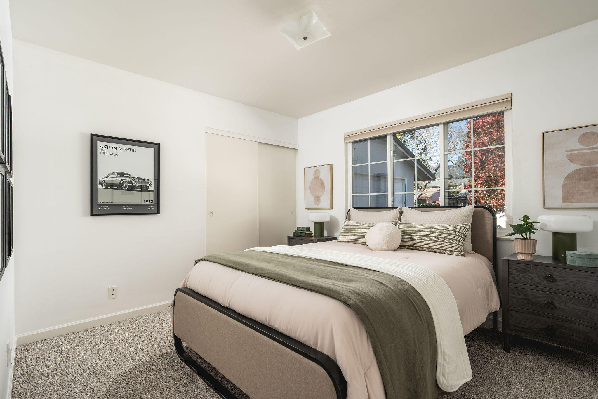 6269 Shamrock Avenue