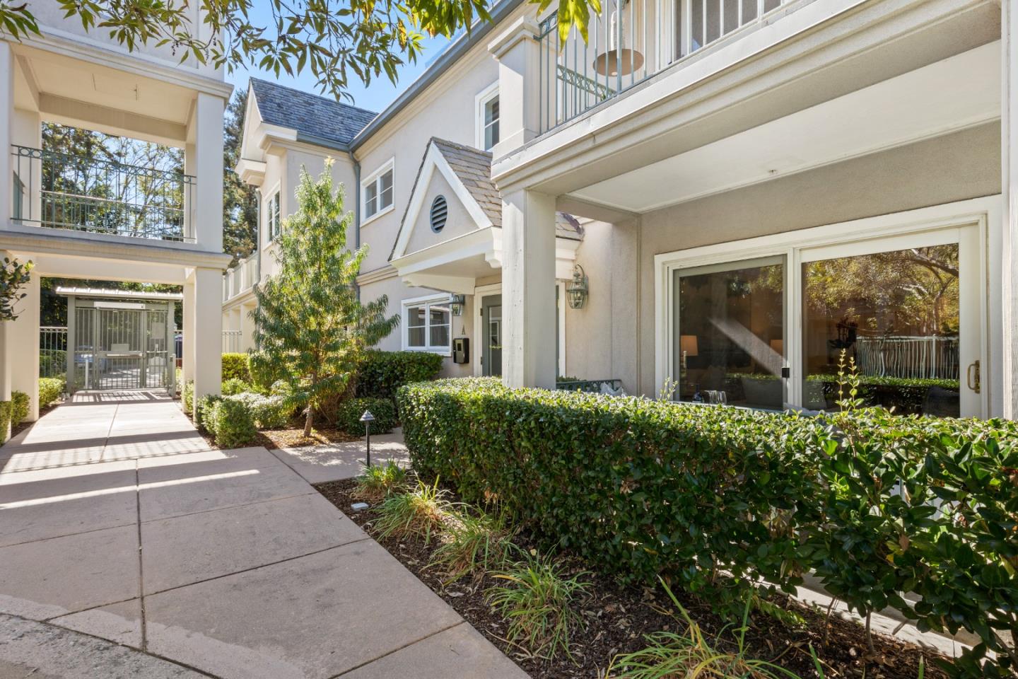 1 West Edith Avenue A101