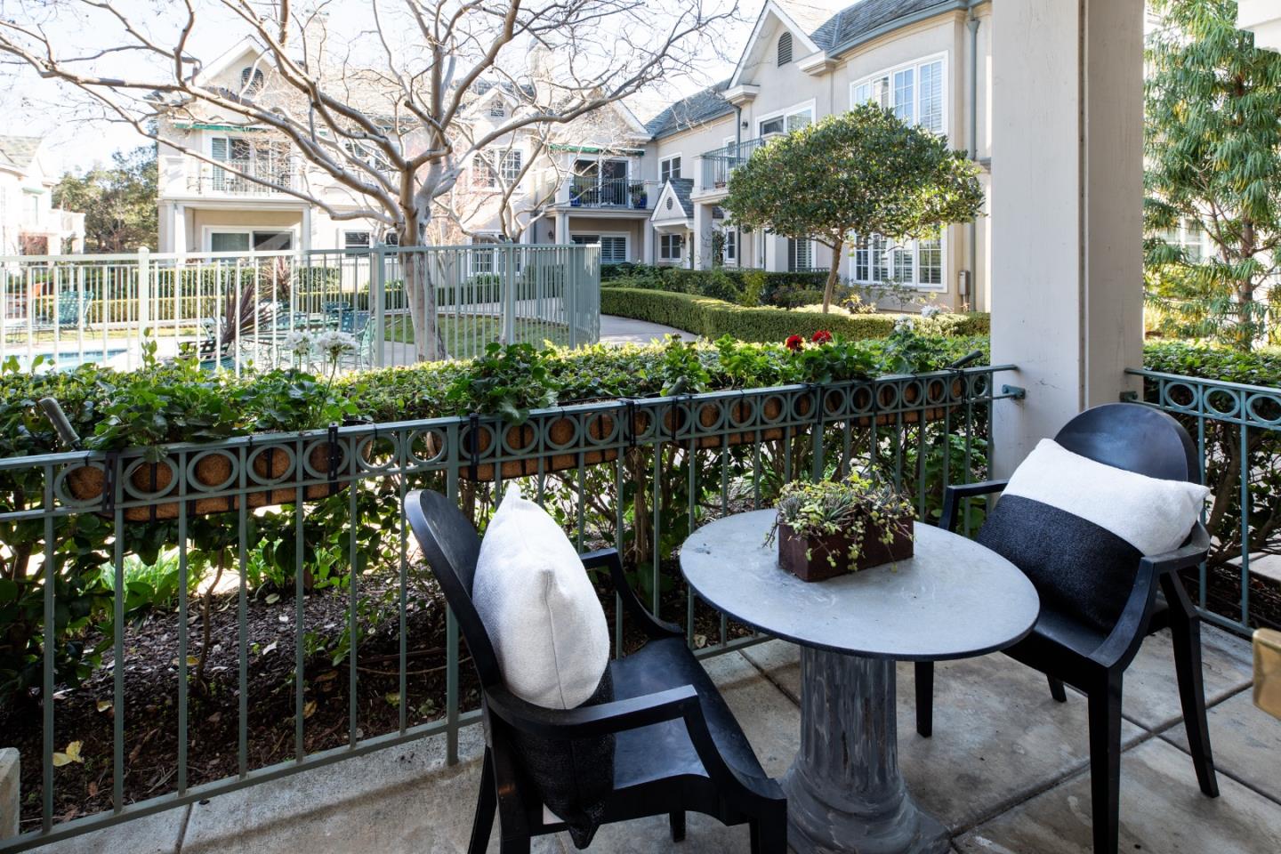 1 West Edith Avenue A101