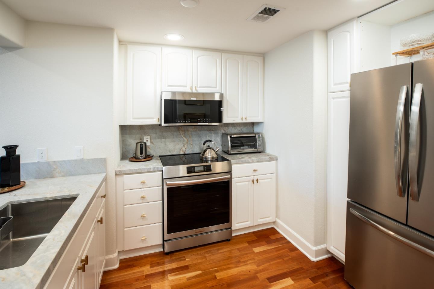 1 West Edith Avenue A101