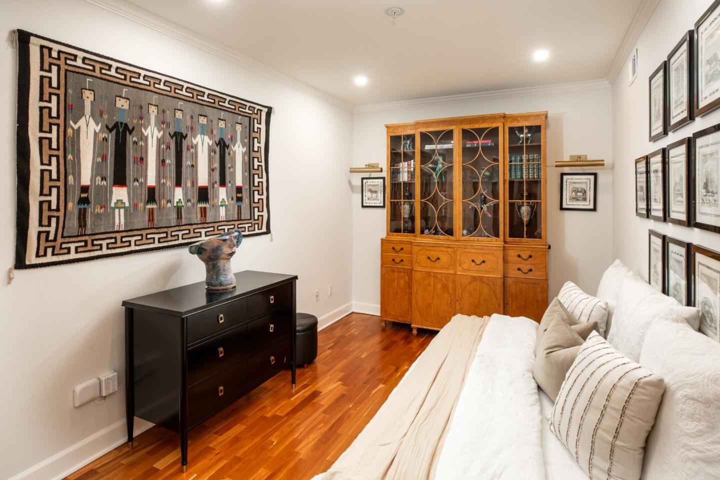 1 West Edith Avenue A101