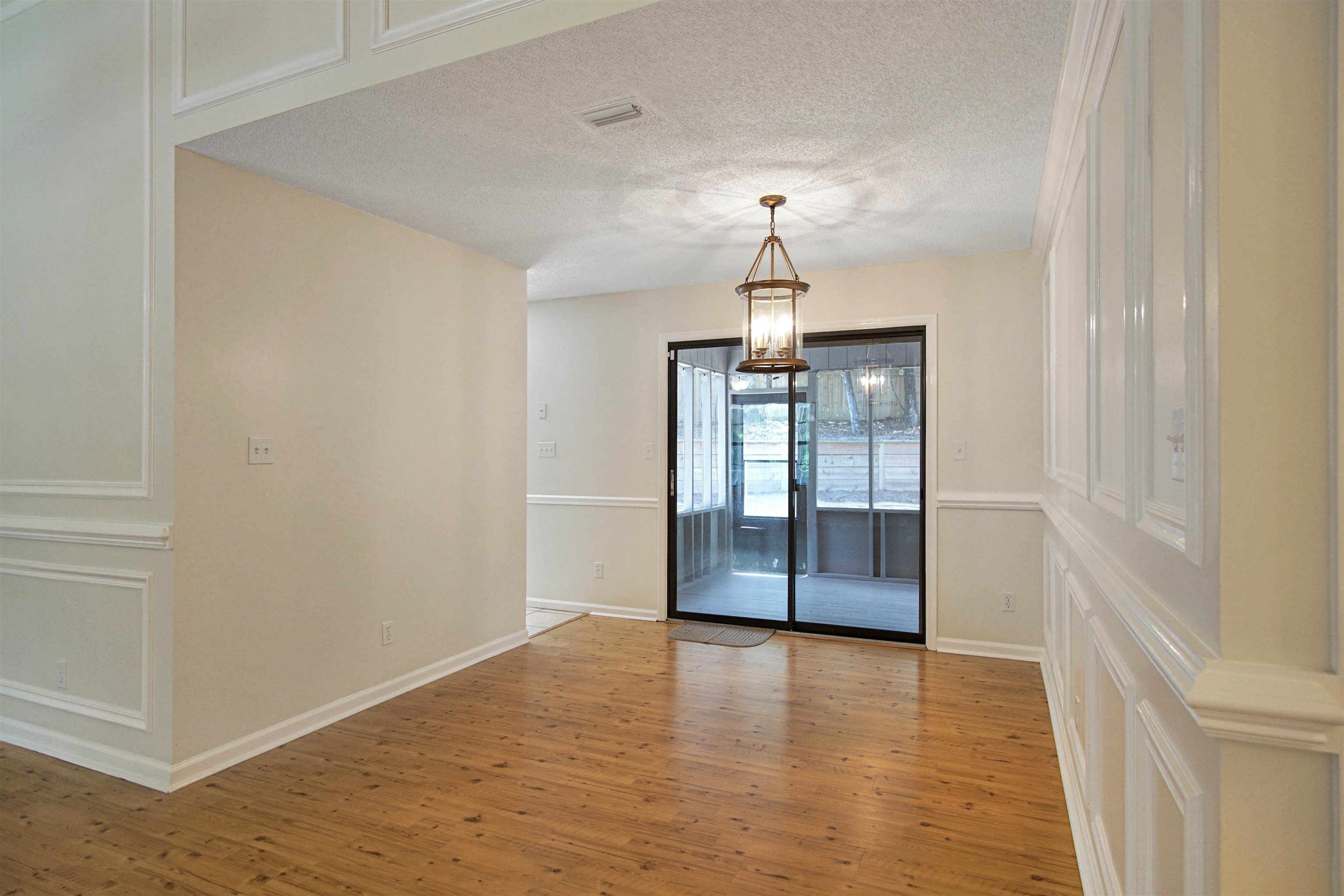 2900 Duffton Loop