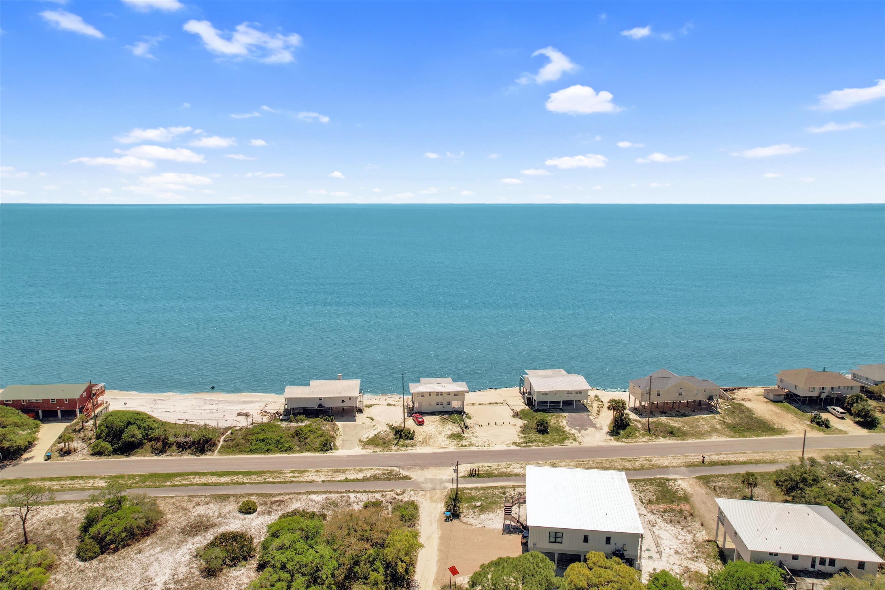 Lot 4 Pelican Bay Street