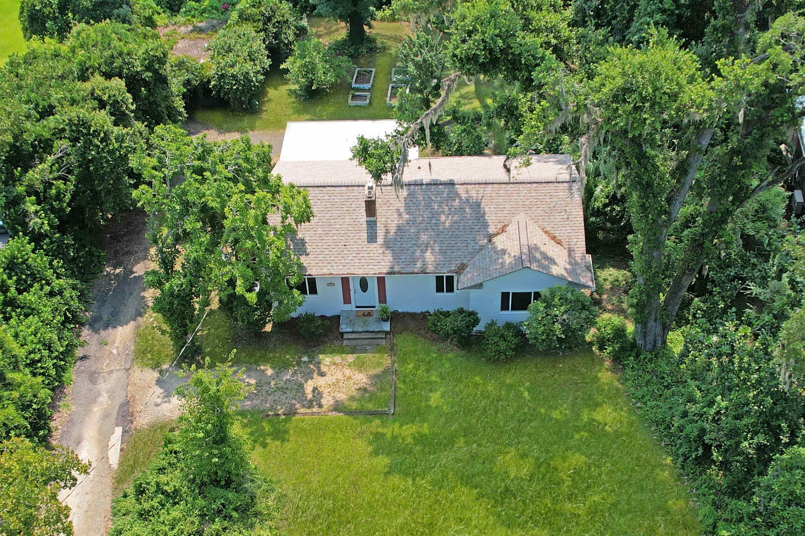 1917 S Magnolia Drive