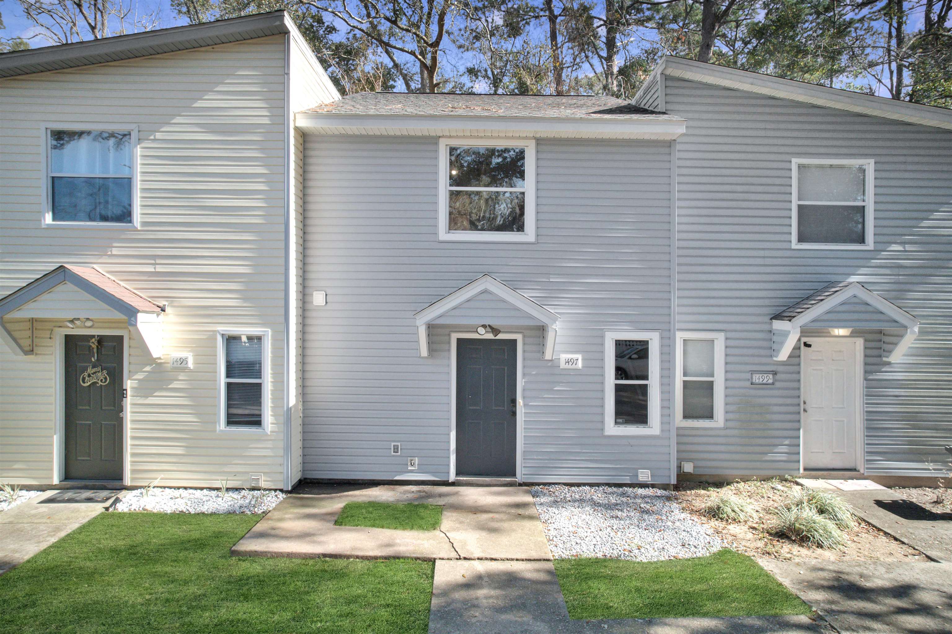 1497 Live Oak Drive