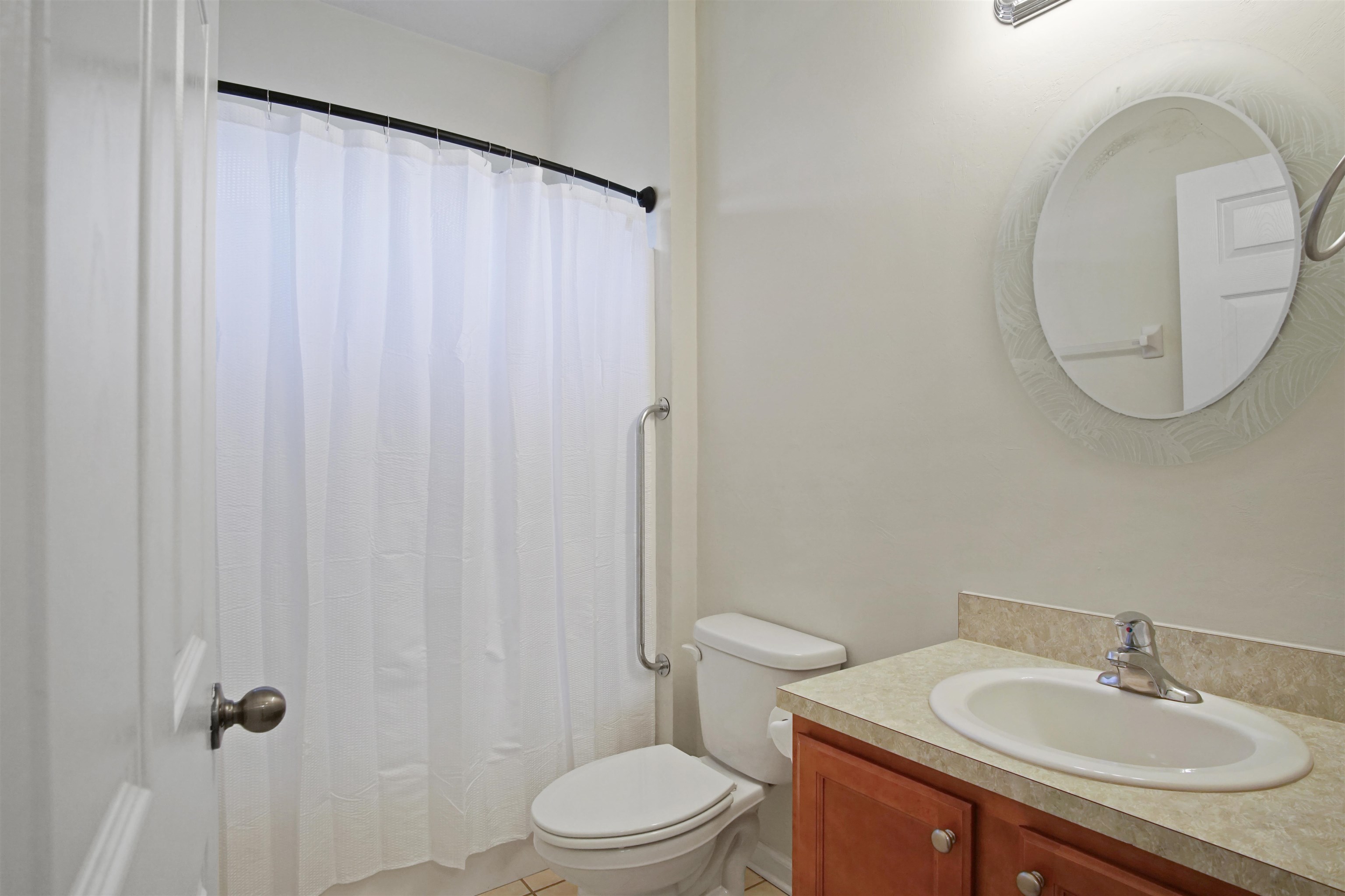 5441 Hampton Hill Circle