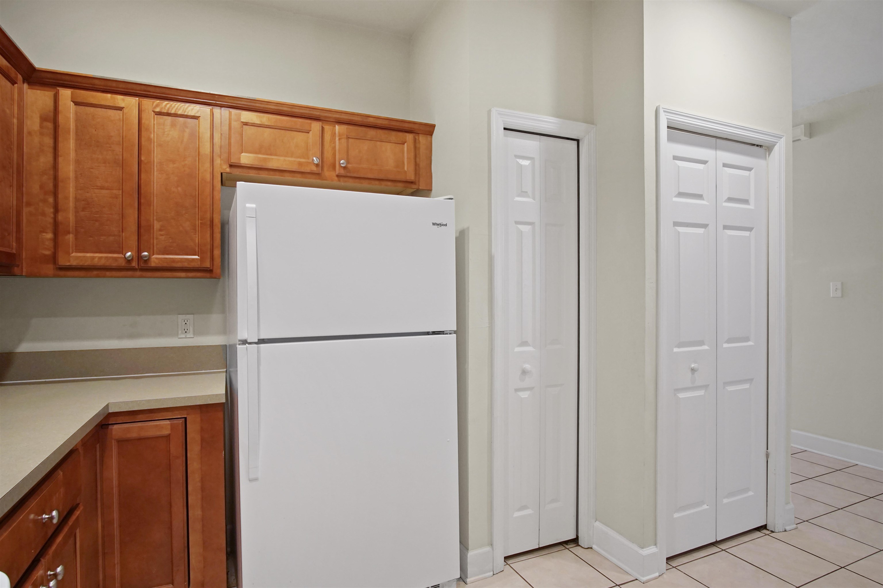 5441 Hampton Hill Circle