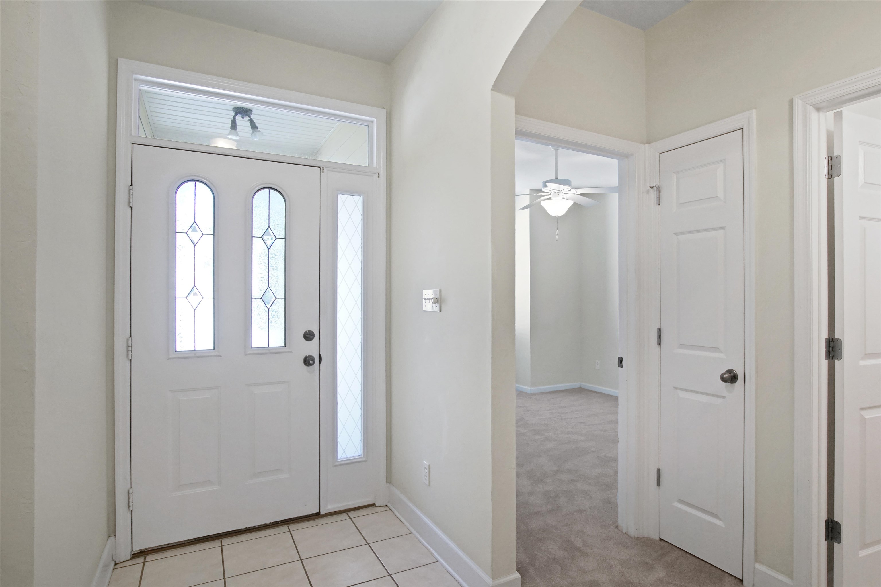 5441 Hampton Hill Circle