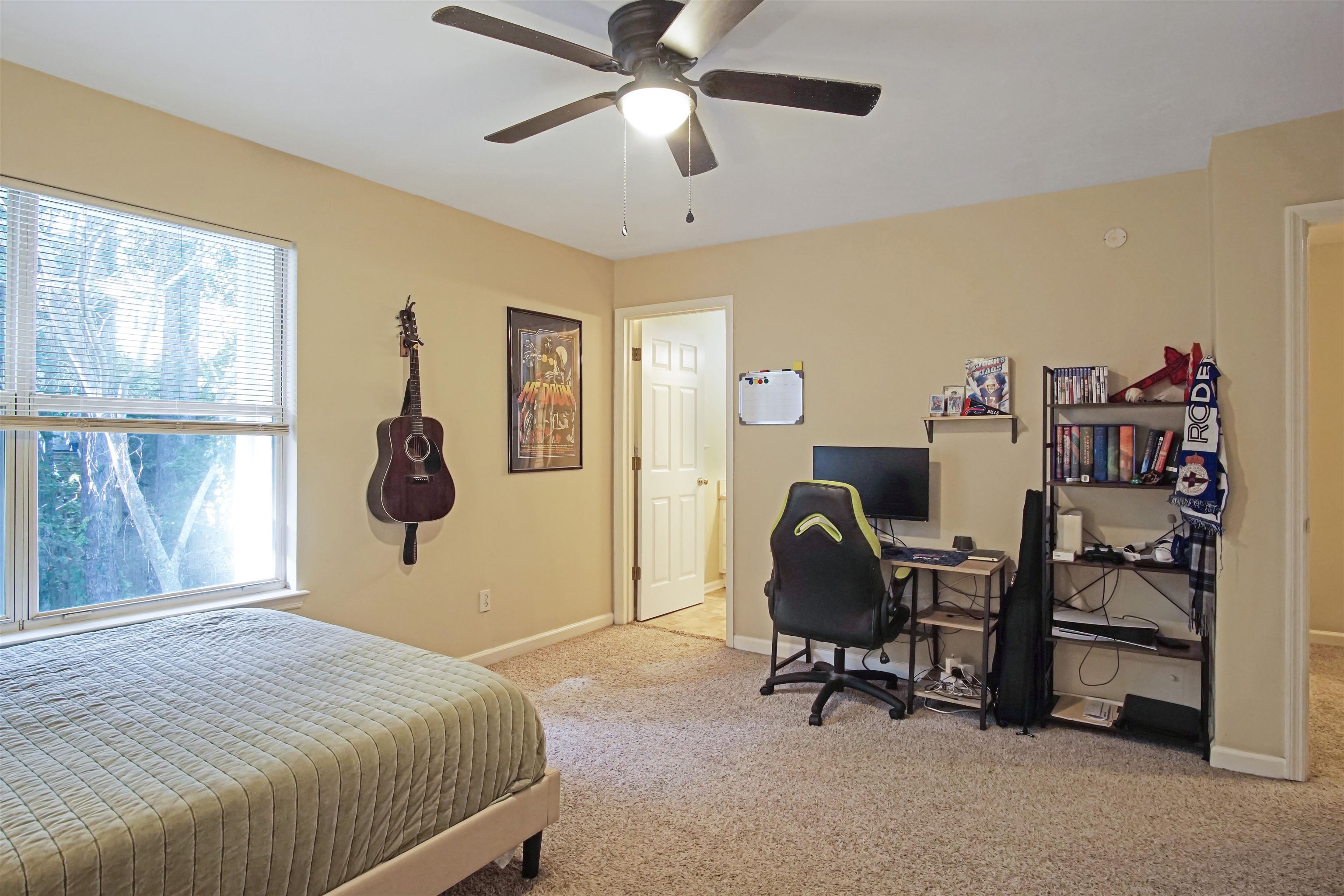 529 Collinsford Road