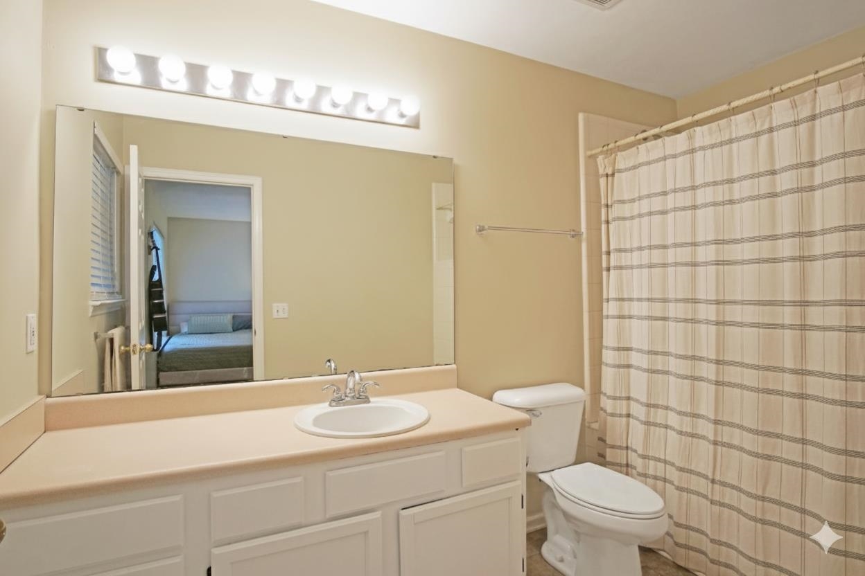 529 Collinsford Road