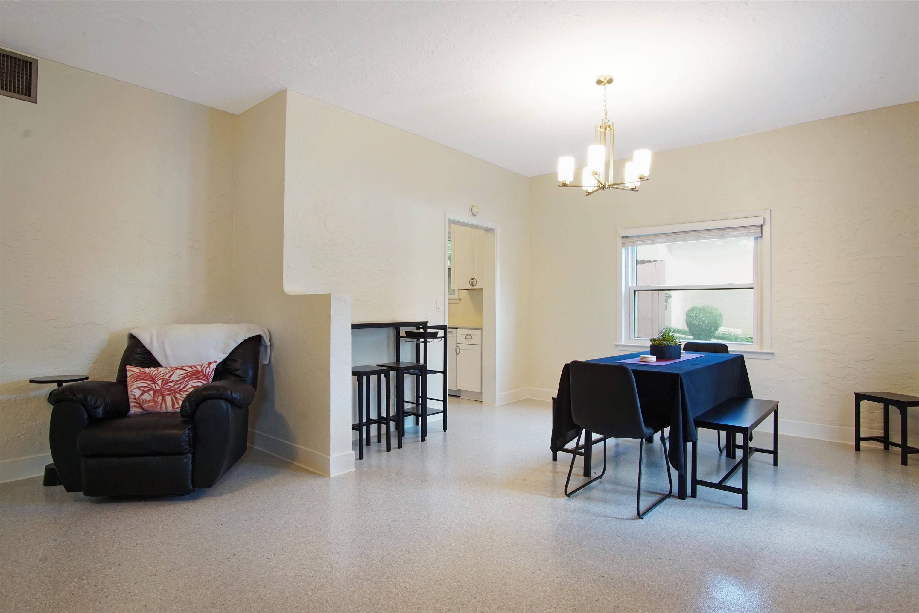 1647 Lake Ella Drive